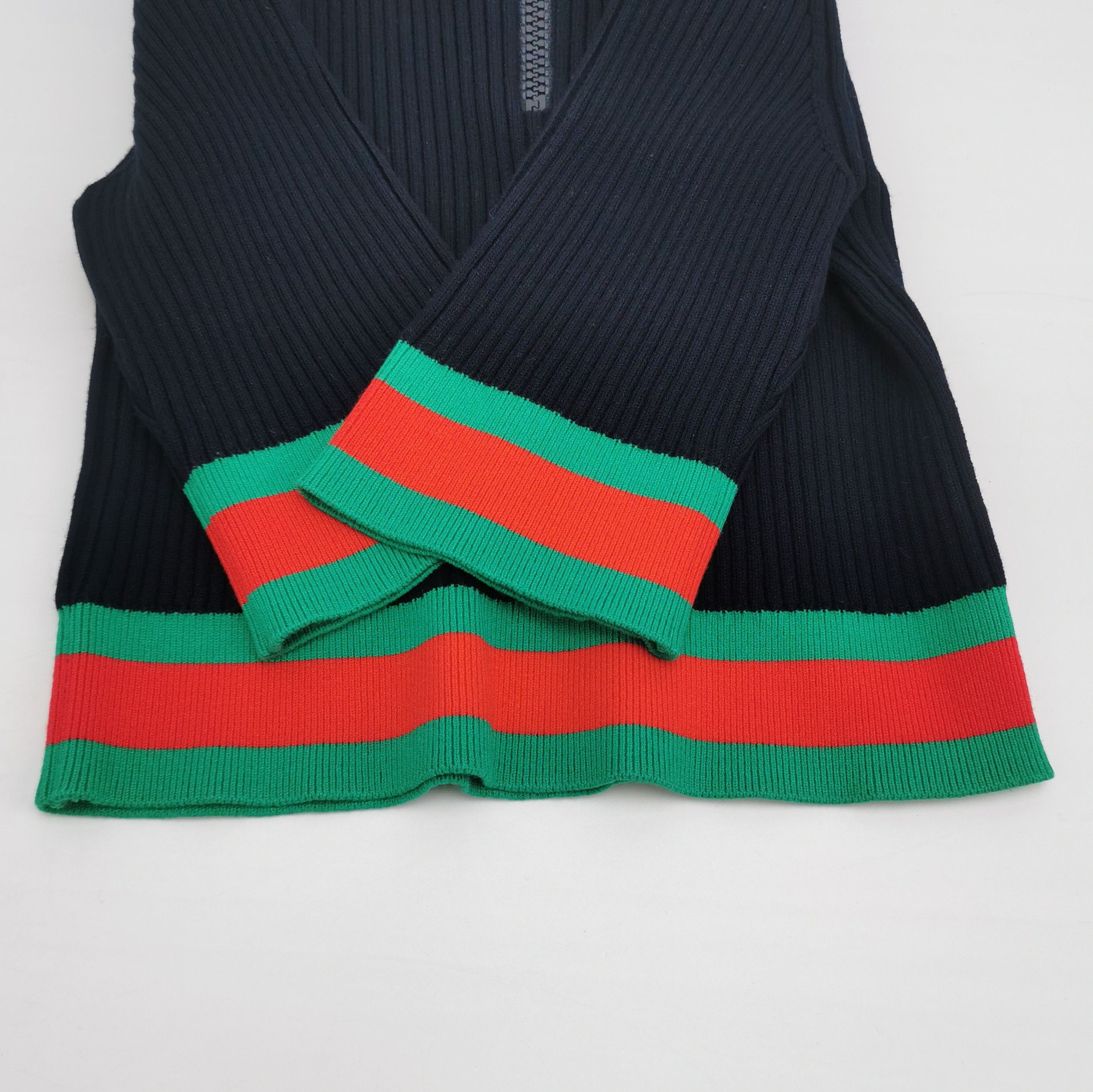 Gucci Gucci Women xs Sweaters Size XS / US 0-2 / IT 36-38 - 3 Thumbnail
