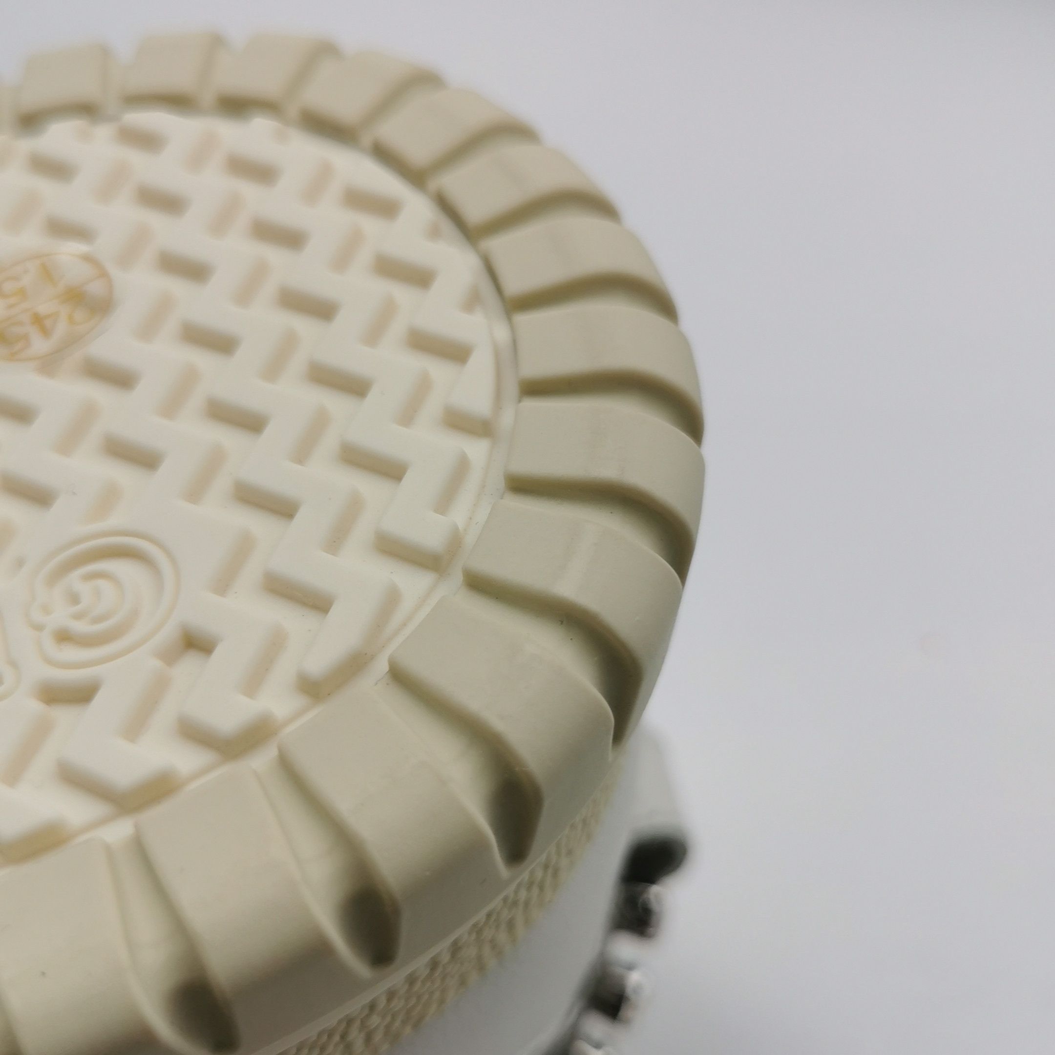 Gucci Gucci Women 9 Lowtop Sneakers Size US 9 / IT 39 - 8 Thumbnail