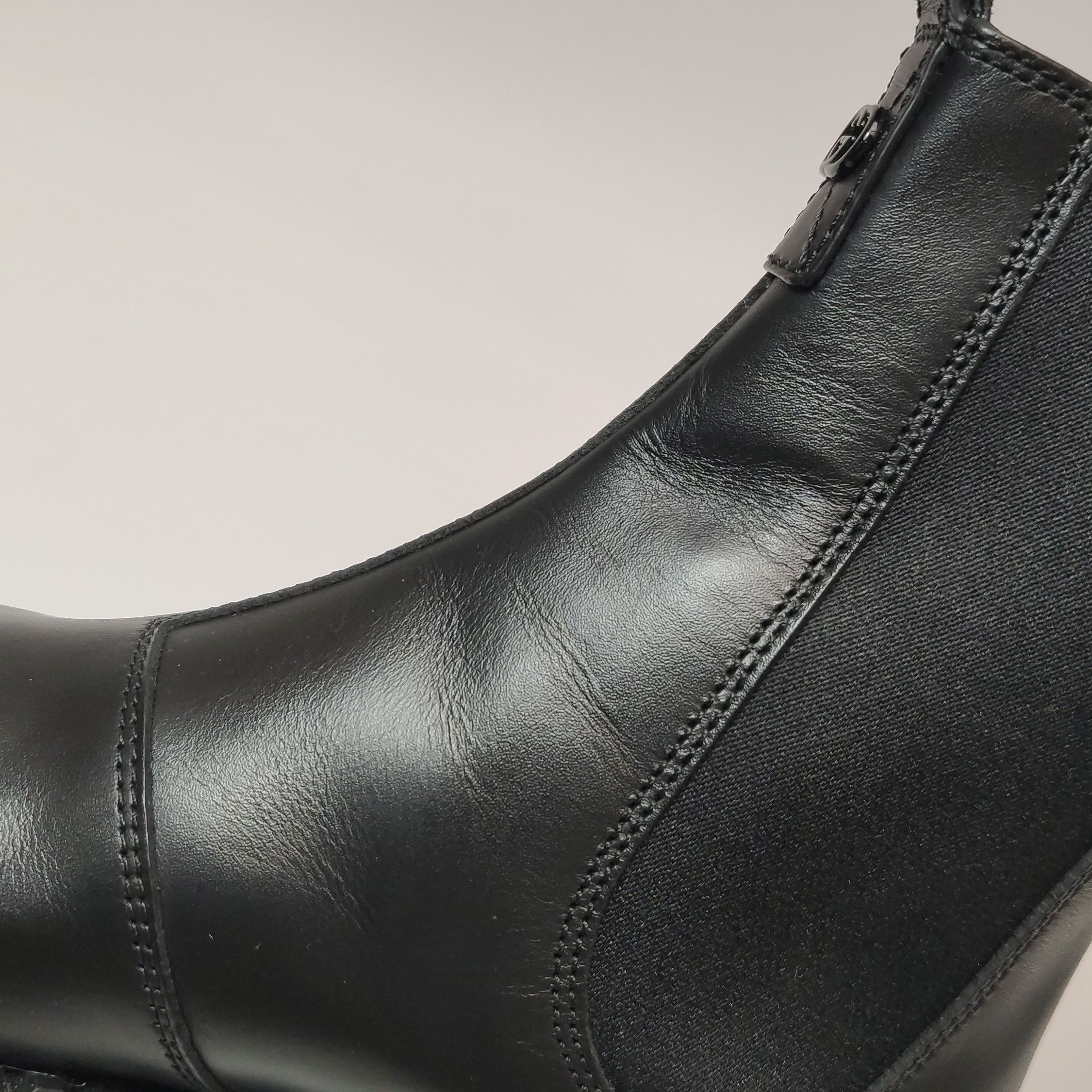 Gucci Gucci Women 7 Boots Size US 7 / IT 37 - 11 Thumbnail