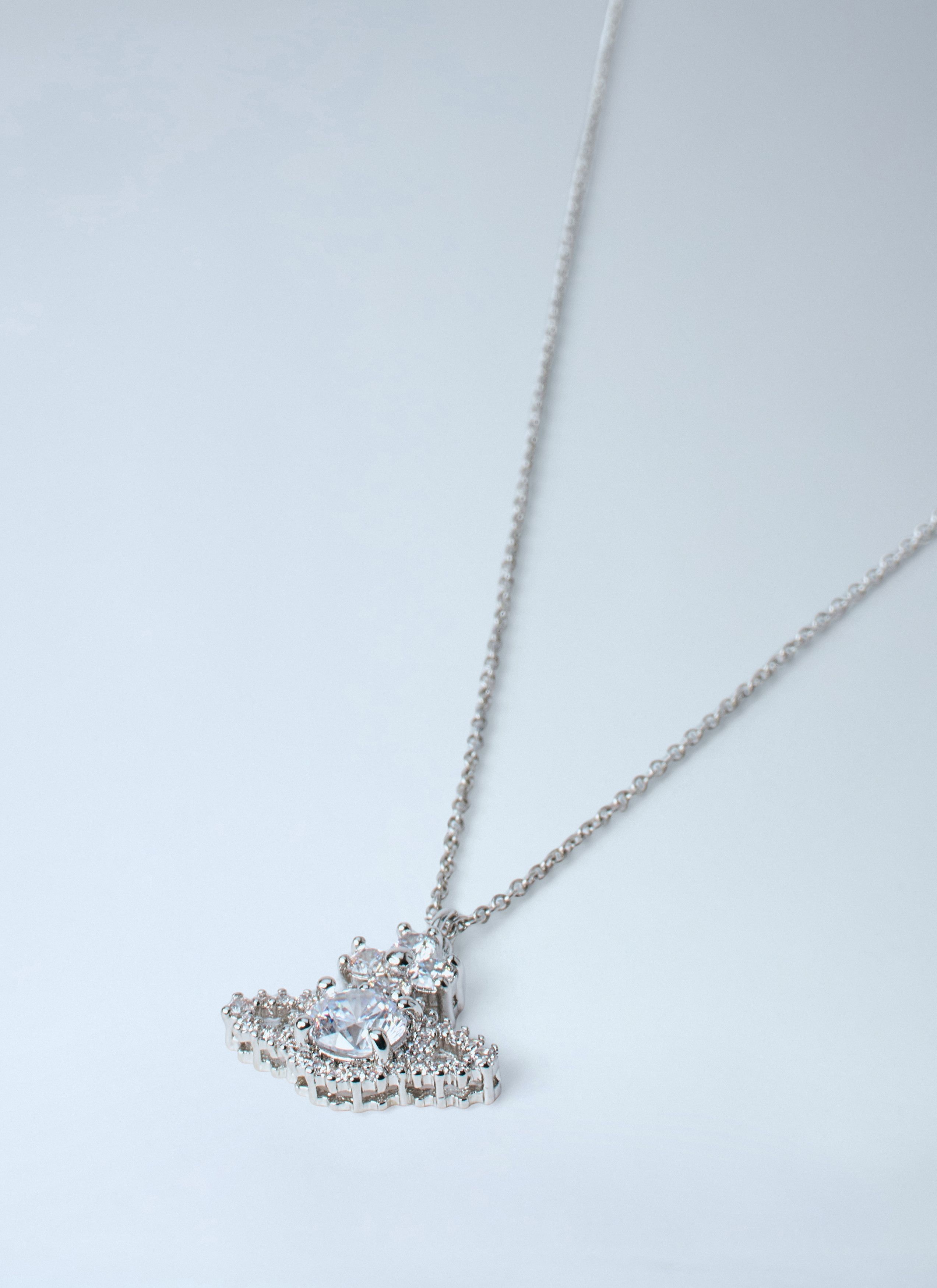 Vivienne Westwood Valentina Orb Pendant Necklace Size ONE SIZE - 2 Thumbnail