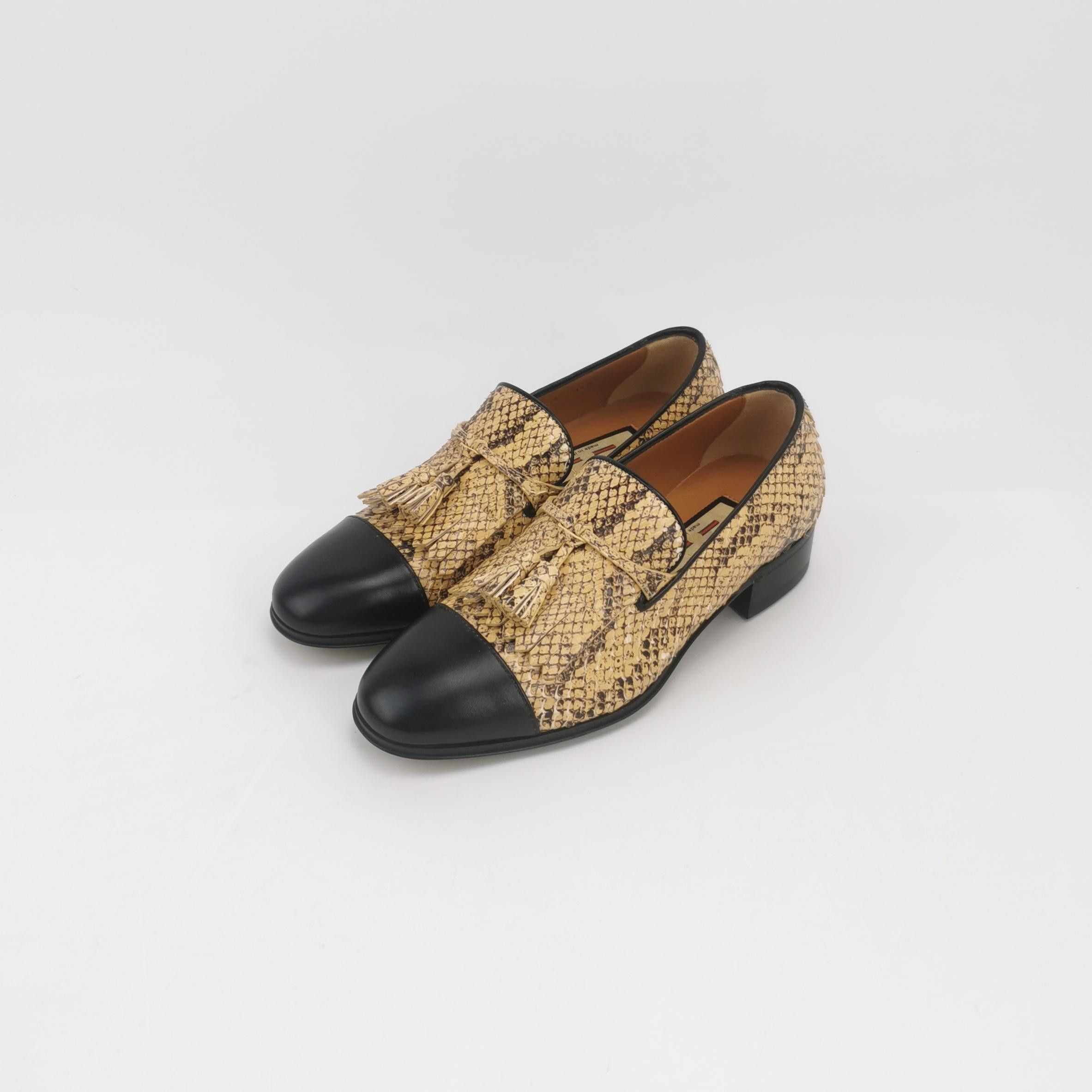 Gucci Gucci Women it_34 Flats Size US 4 / IT 34 - 2 Thumbnail