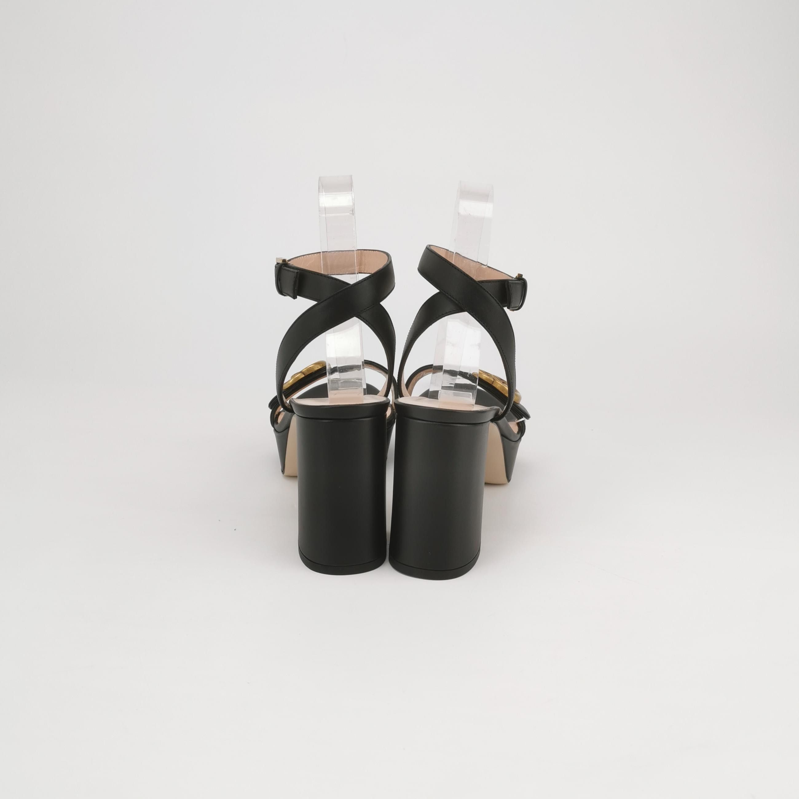 Gucci Gucci Women 7 Sandals Size US 7 / IT 37 - 4 Thumbnail