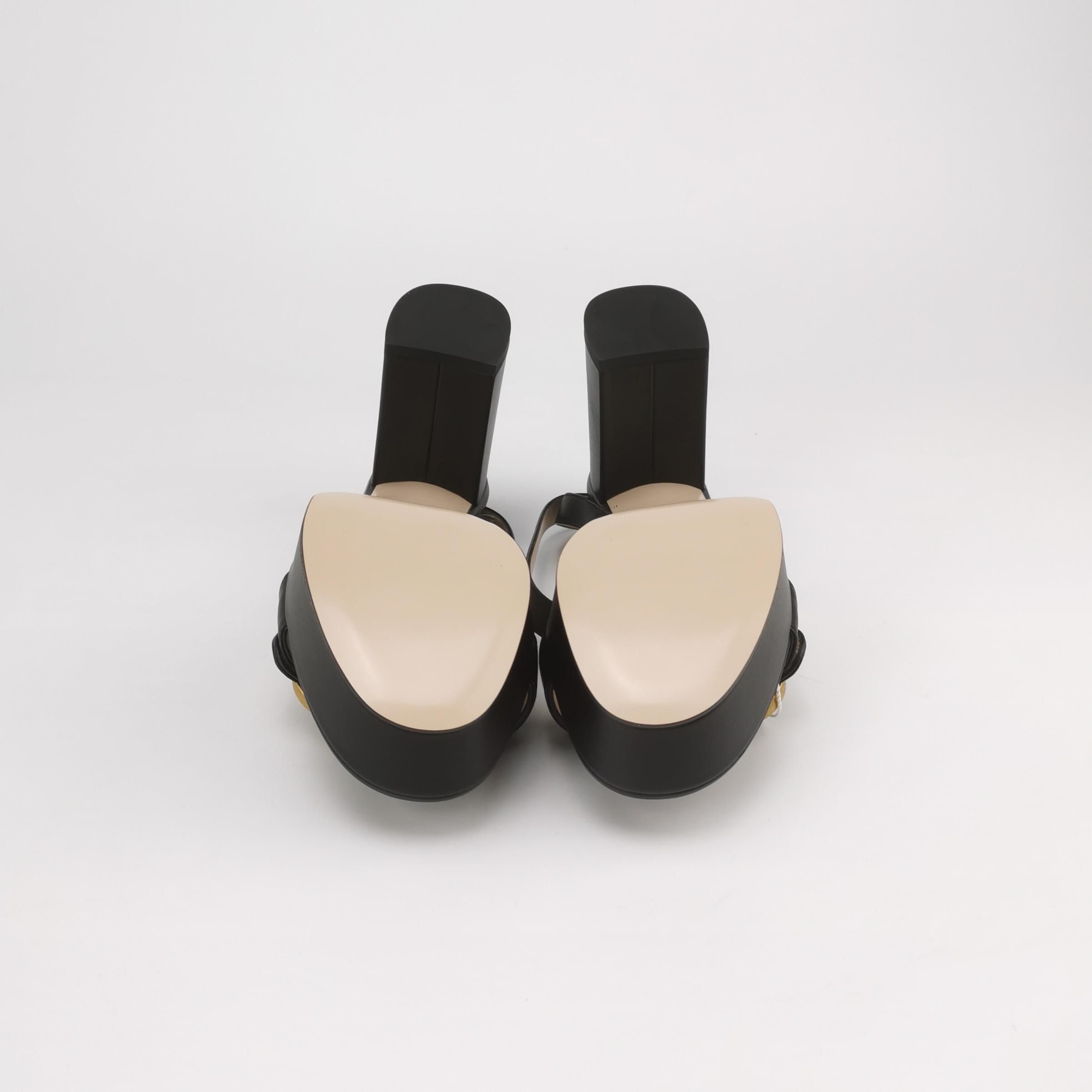 Gucci Gucci Women 8 Sandals Size US 8 / IT 38 - 5 Thumbnail