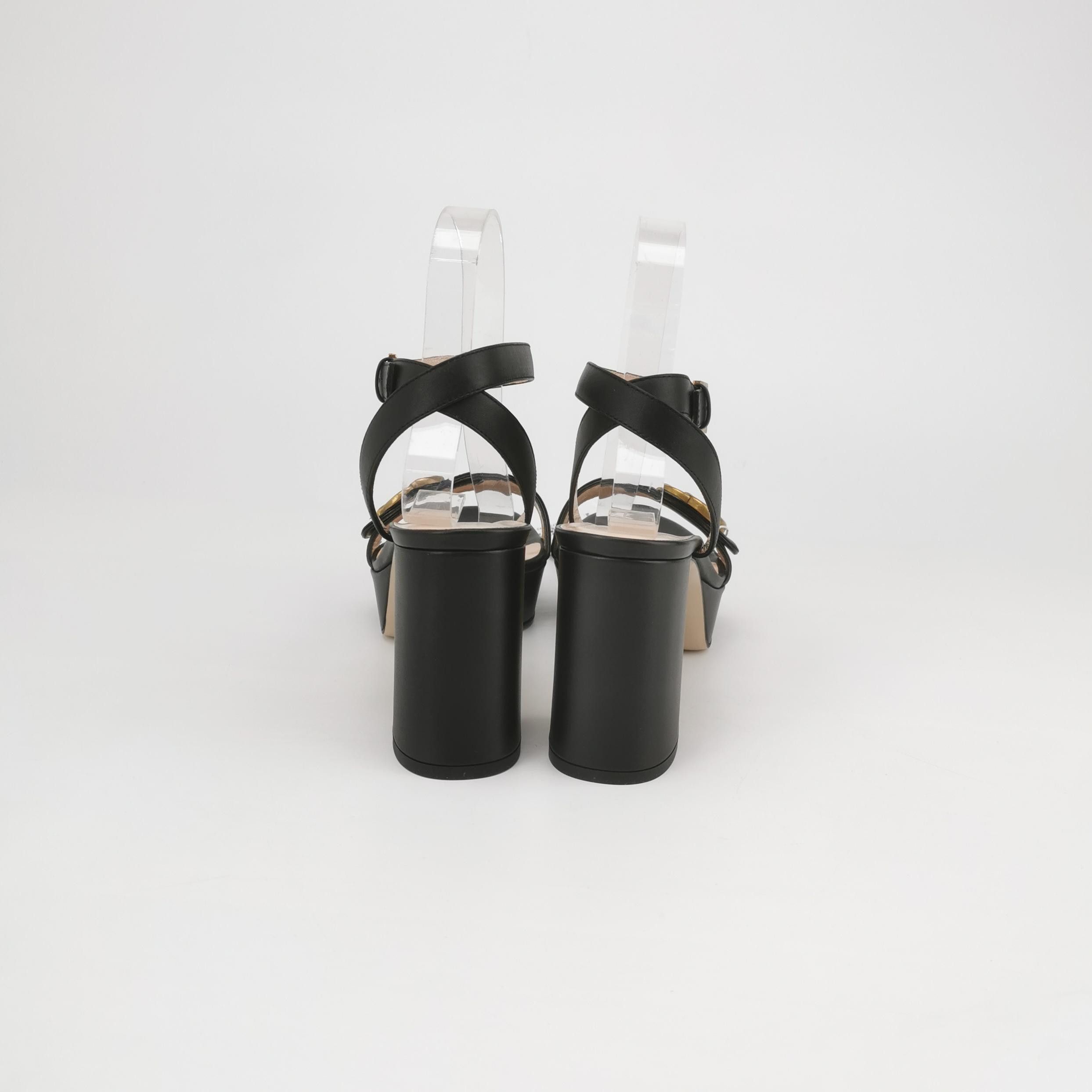 Gucci Gucci Women 7 Sandals Size US 7 / IT 37 - 4 Thumbnail