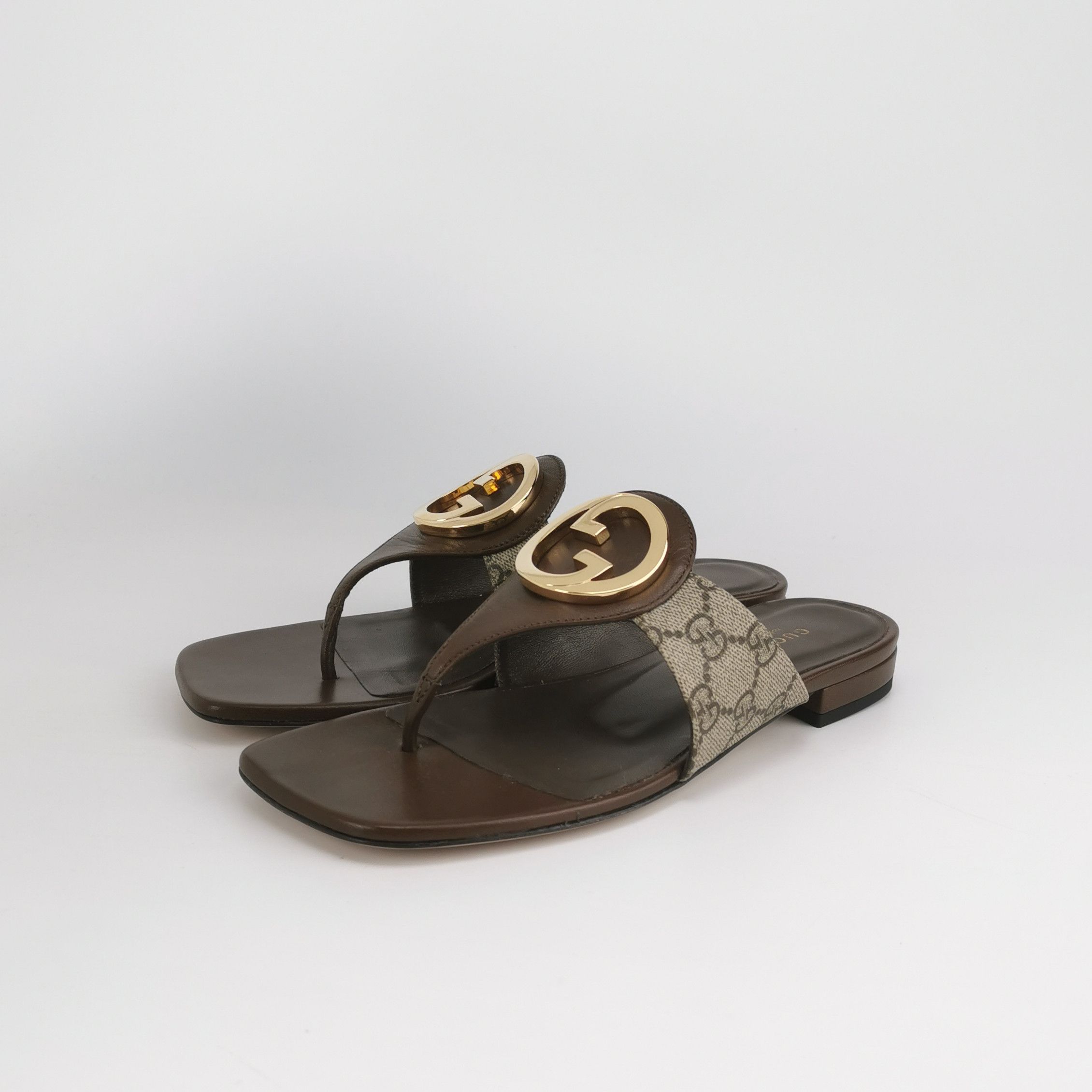 Gucci Gucci Women 8 Sandals Size US 8 / IT 38 - 2 Thumbnail