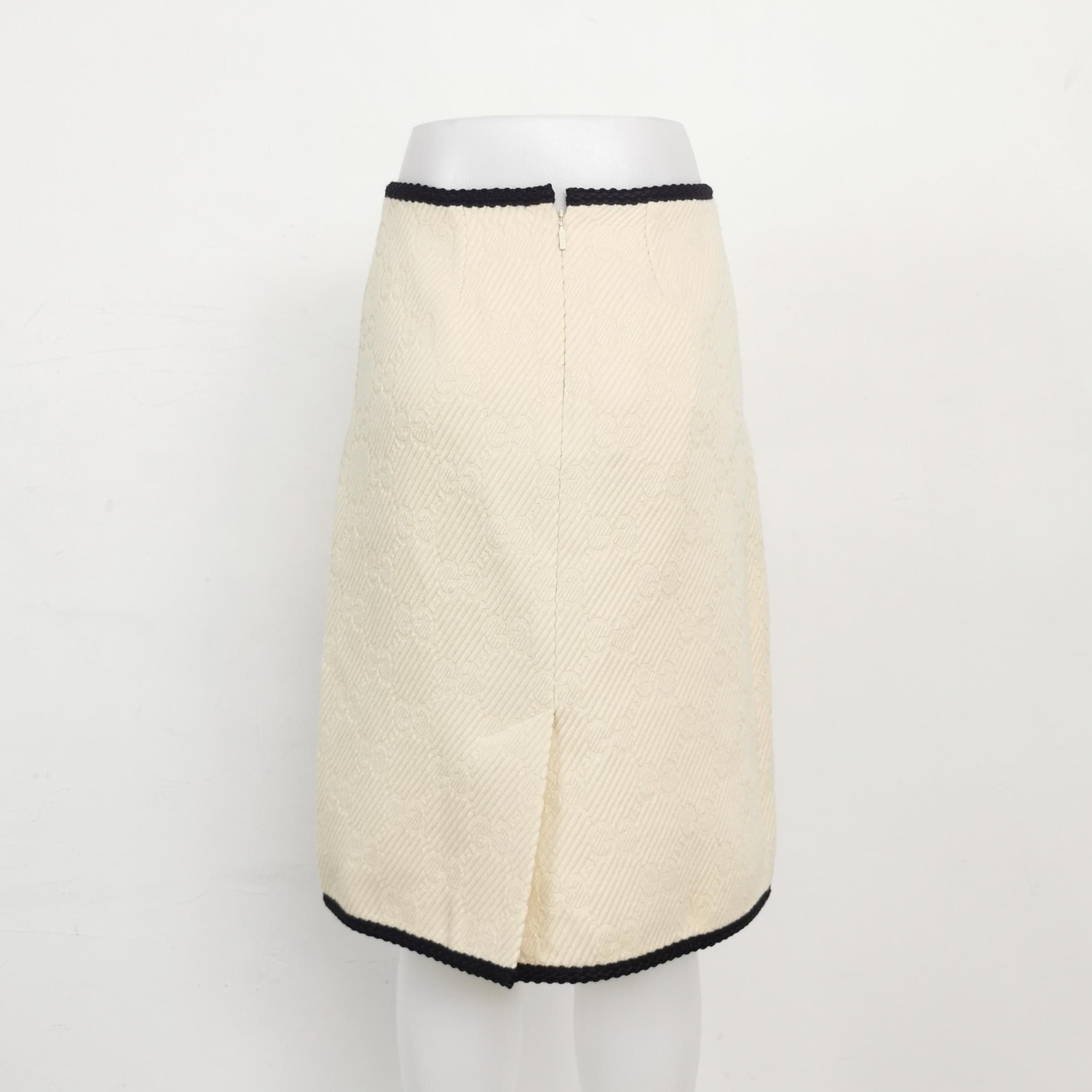 Gucci Gucci Women 26 Midi Skirts Size 26" / US 2 / IT 38 - 2 Thumbnail