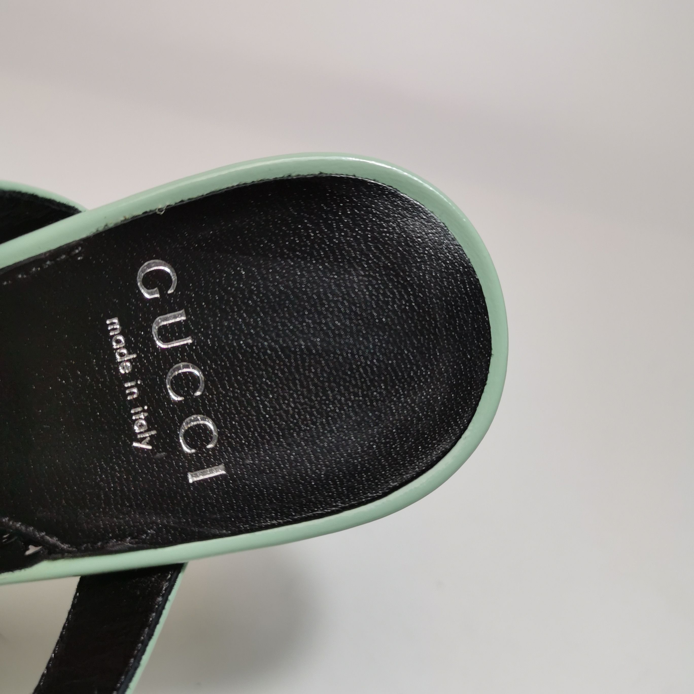 Gucci Gucci Women 5 Sandals Size US 5 / IT 35 - 10 Thumbnail