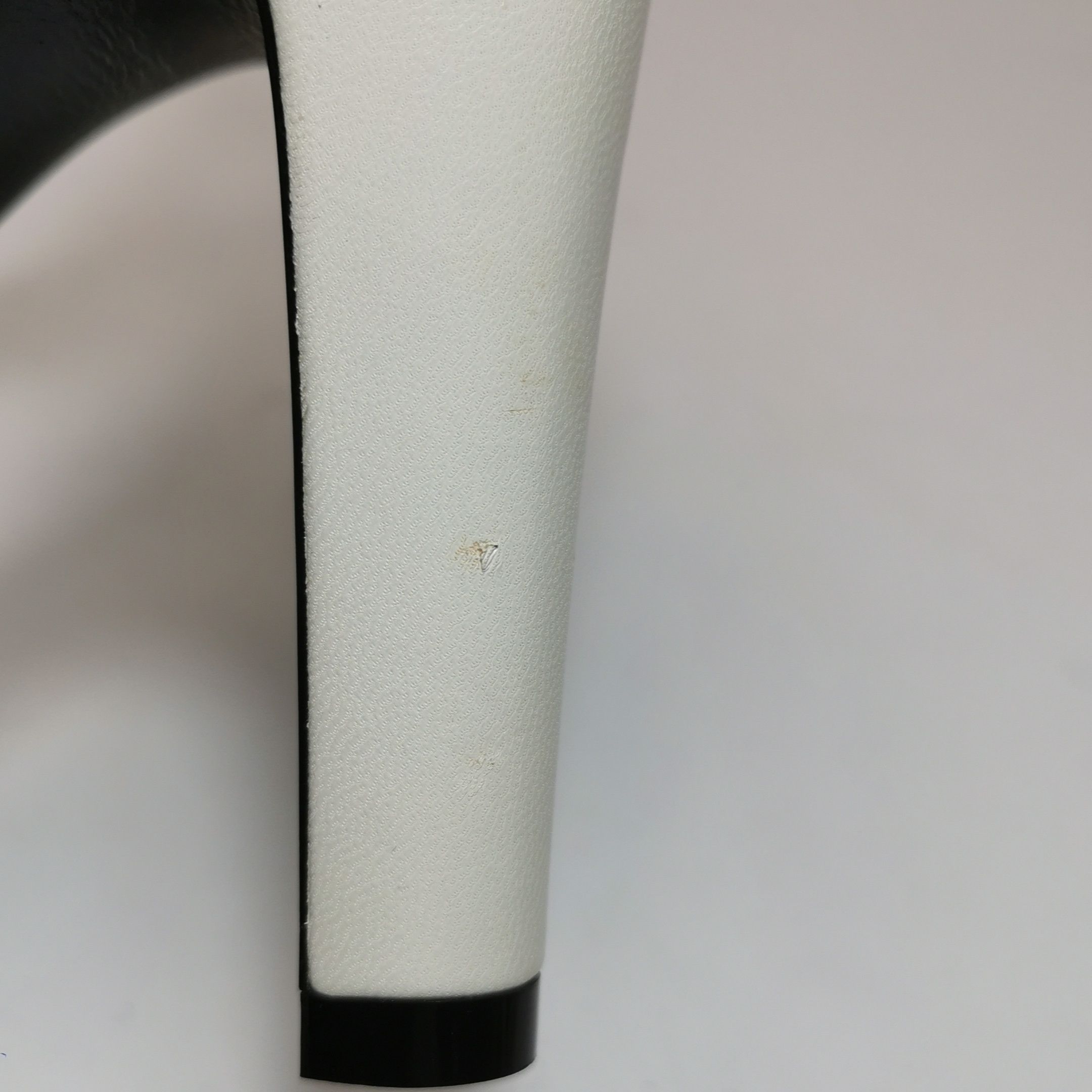 Gucci Gucci Women 6-5 Heels Size US 6.5 / IT 36.5 - 10 Thumbnail