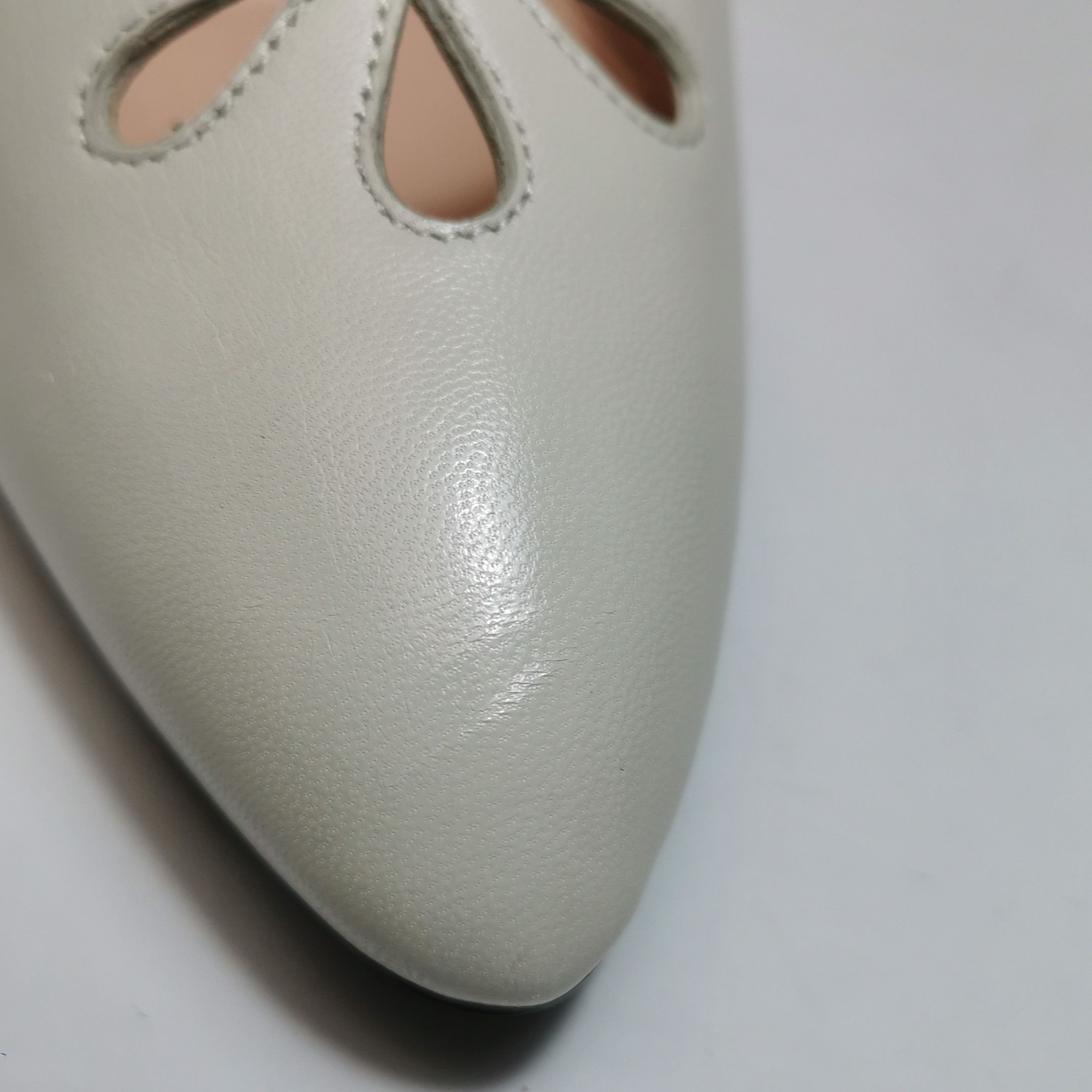 Gucci Gucci Women 6-5 Heels Size US 6.5 / IT 36.5 - 11 Thumbnail