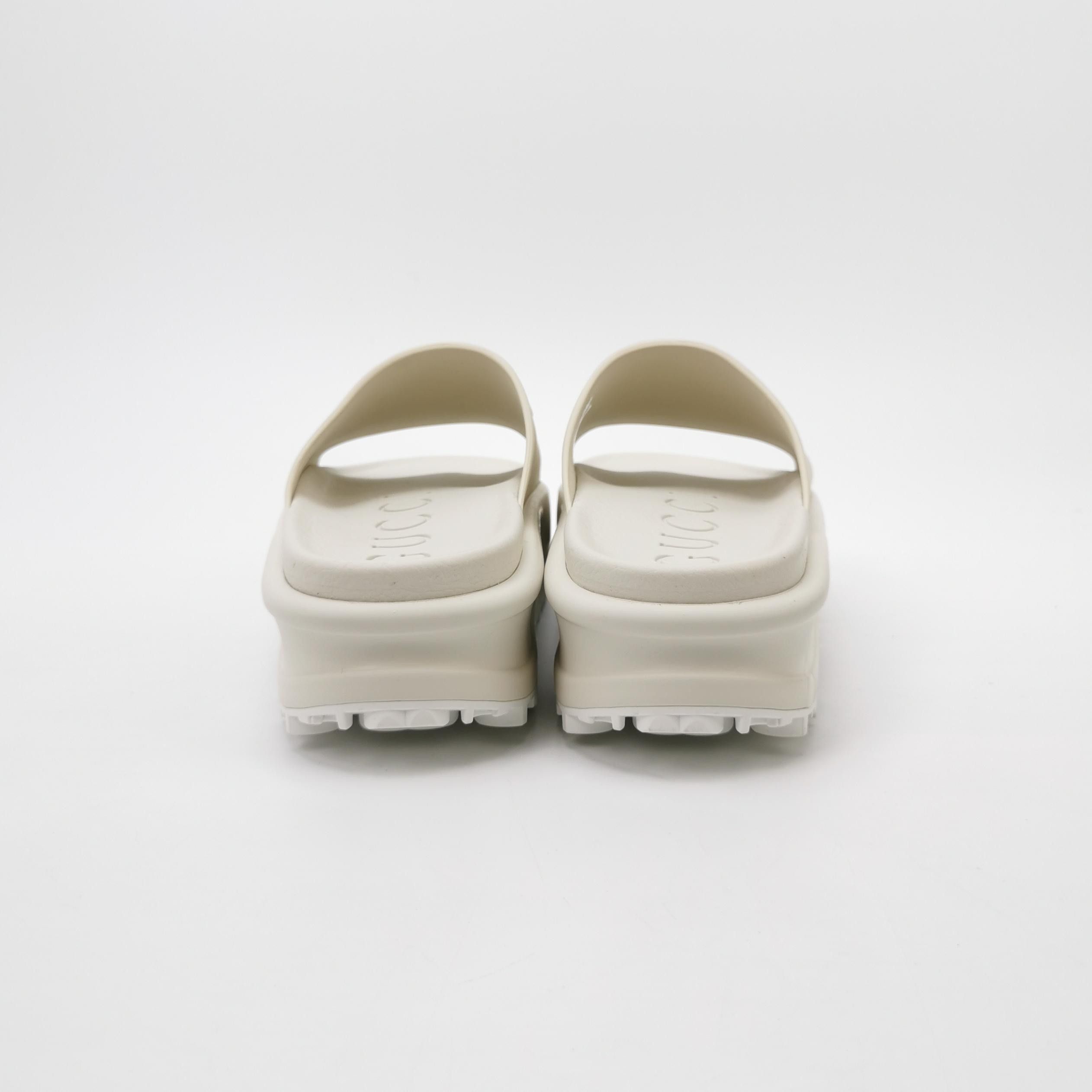 Gucci Gucci Women 6 Sandals Size US 6 / IT 36 - 4 Thumbnail