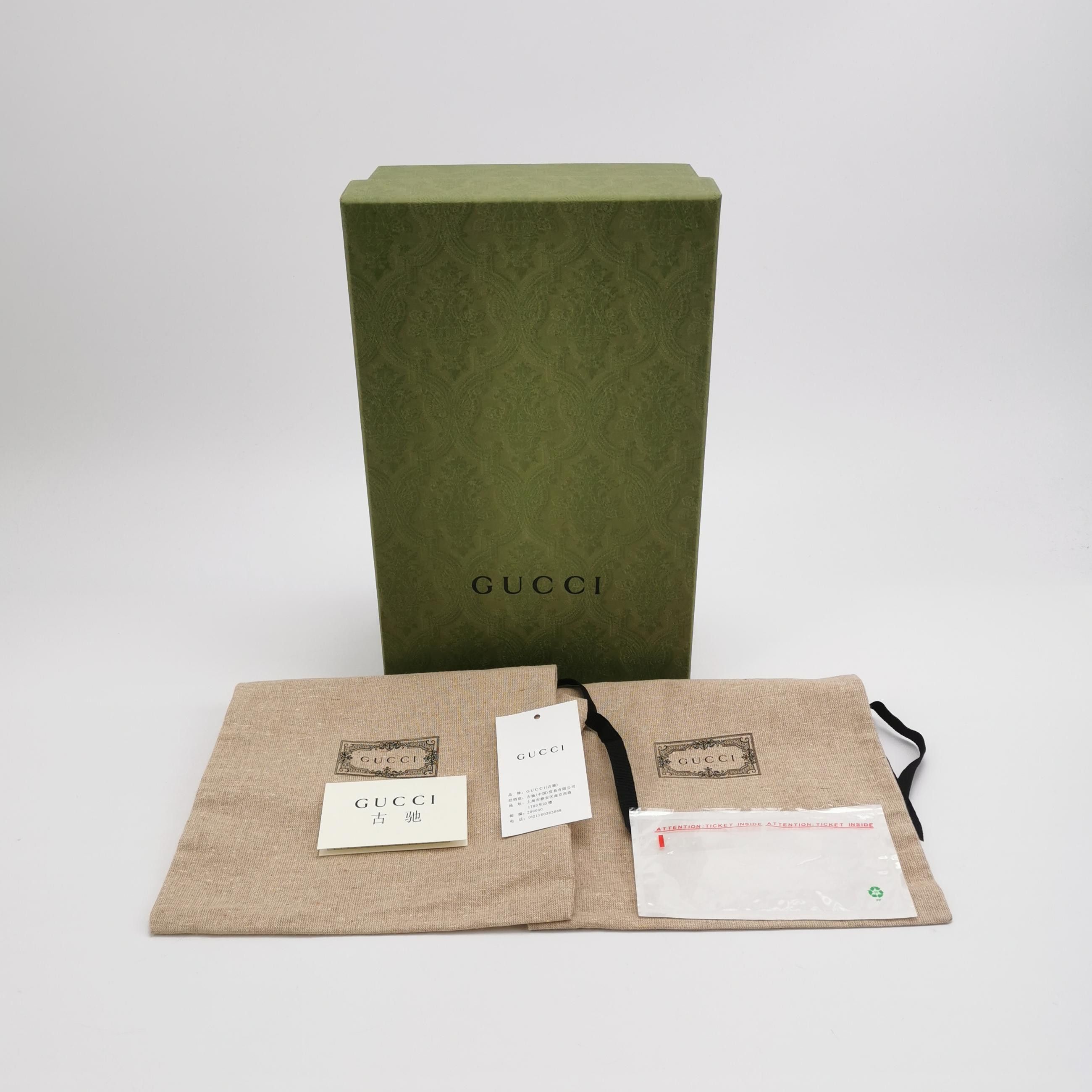 Gucci Gucci Women 9-5 Flats Size US 9.5 / IT 39.5 - 6 Thumbnail