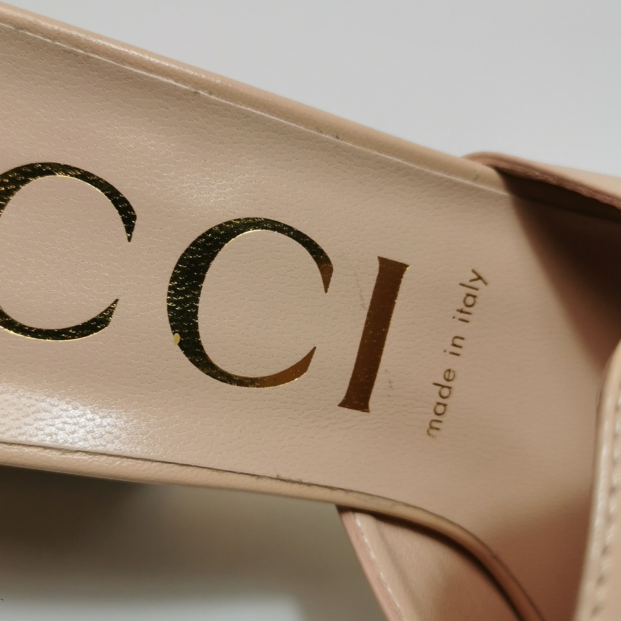 Gucci Gucci Women 9 Sandals Size US 9 / IT 39 - 10 Thumbnail