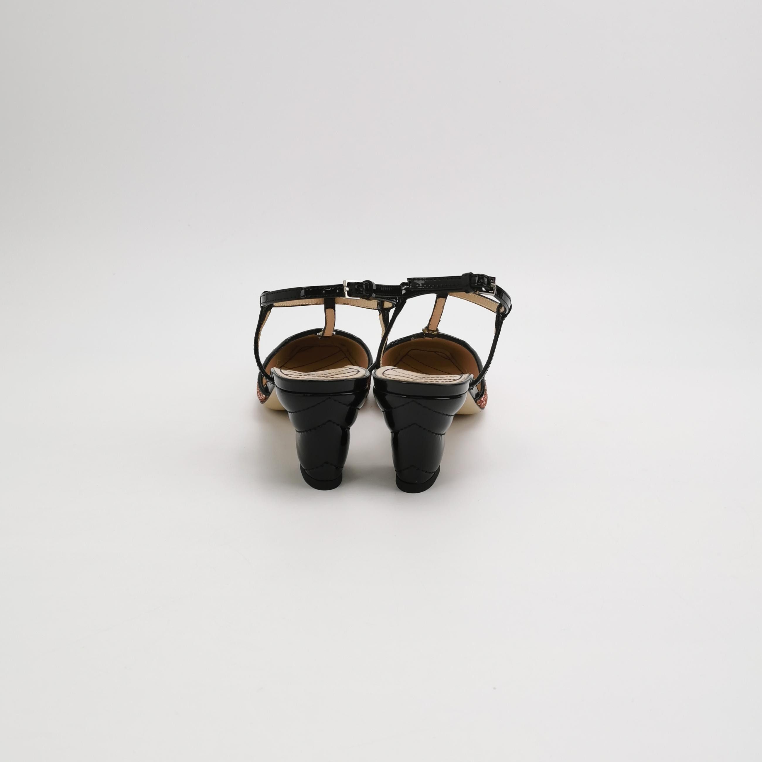 Gucci Gucci Women 6-5 Flats Size US 6.5 / IT 36.5 - 4 Thumbnail
