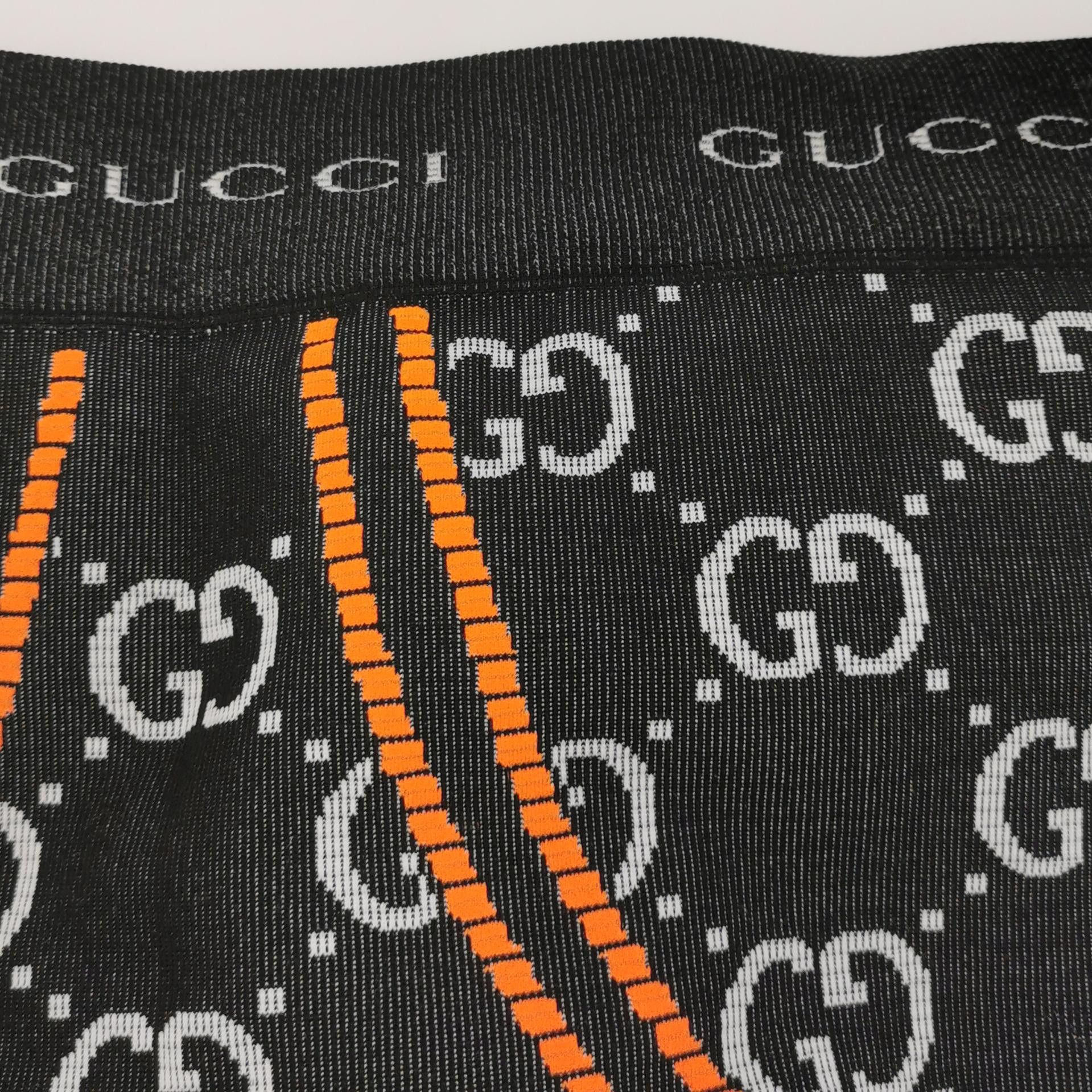Gucci Gucci Women 28 Pants Size 28" / US 6 / IT 42 - 3 Thumbnail
