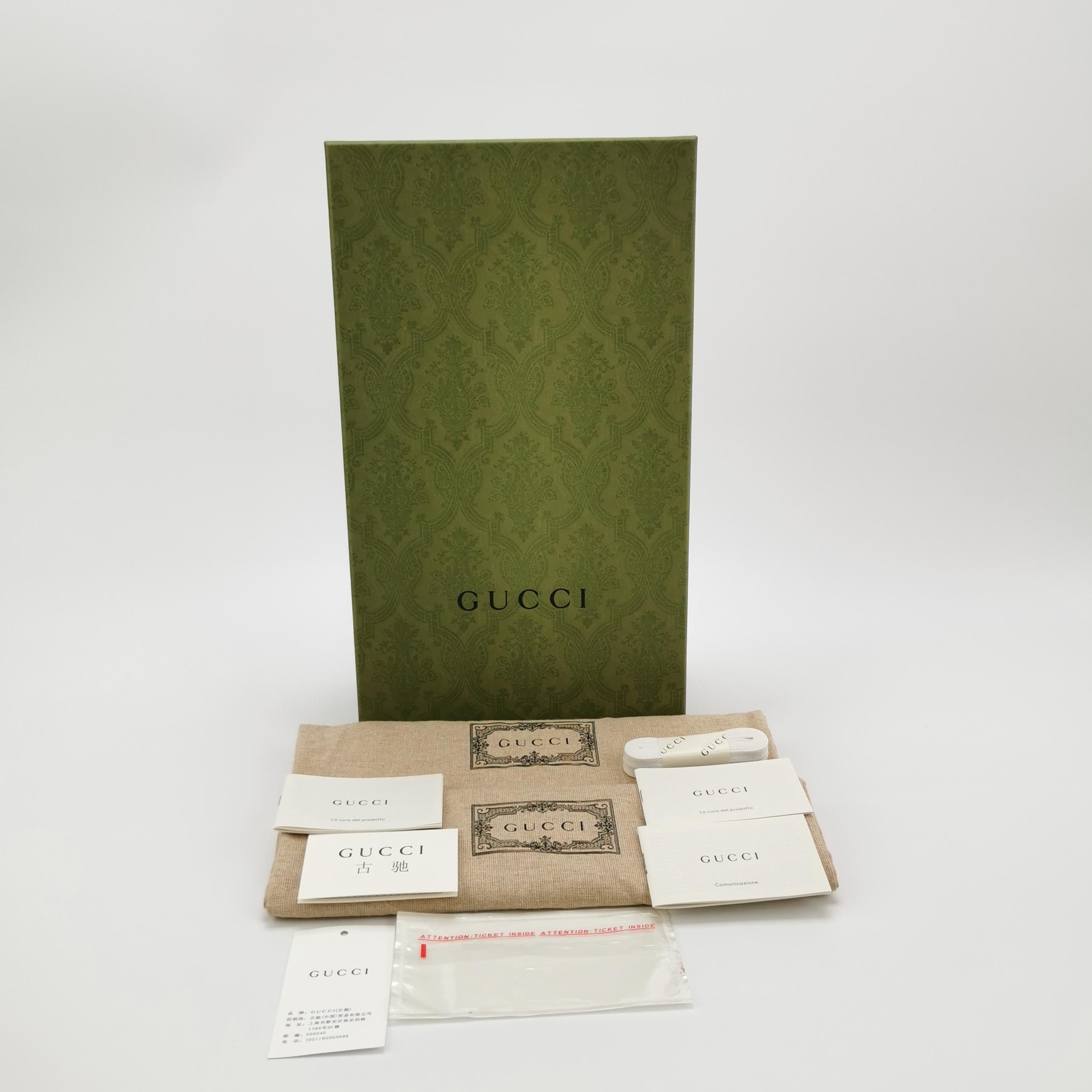 Gucci Gucci Women 6-5 Lowtop Sneakers Size US 6.5 / IT 36.5 - 6 Thumbnail