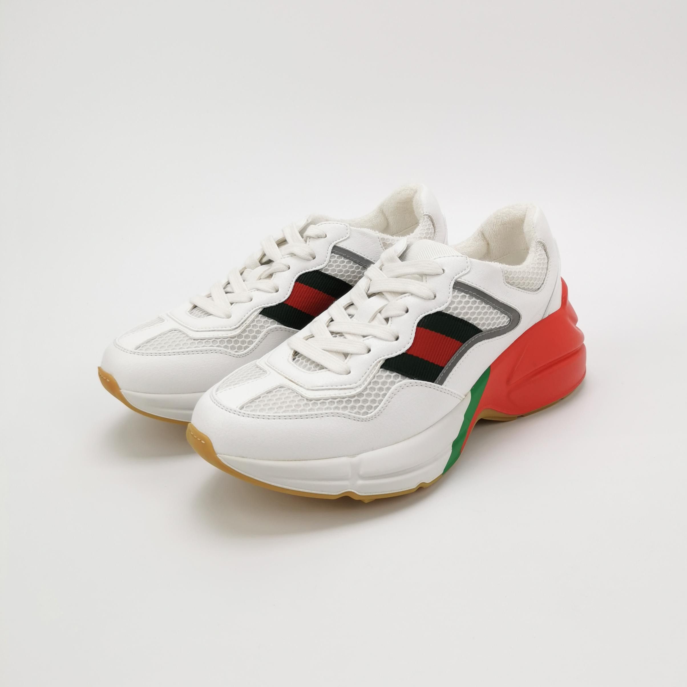 Gucci Gucci Women 6 Lowtop Sneakers Size US 6 / IT 36 - 2 Thumbnail