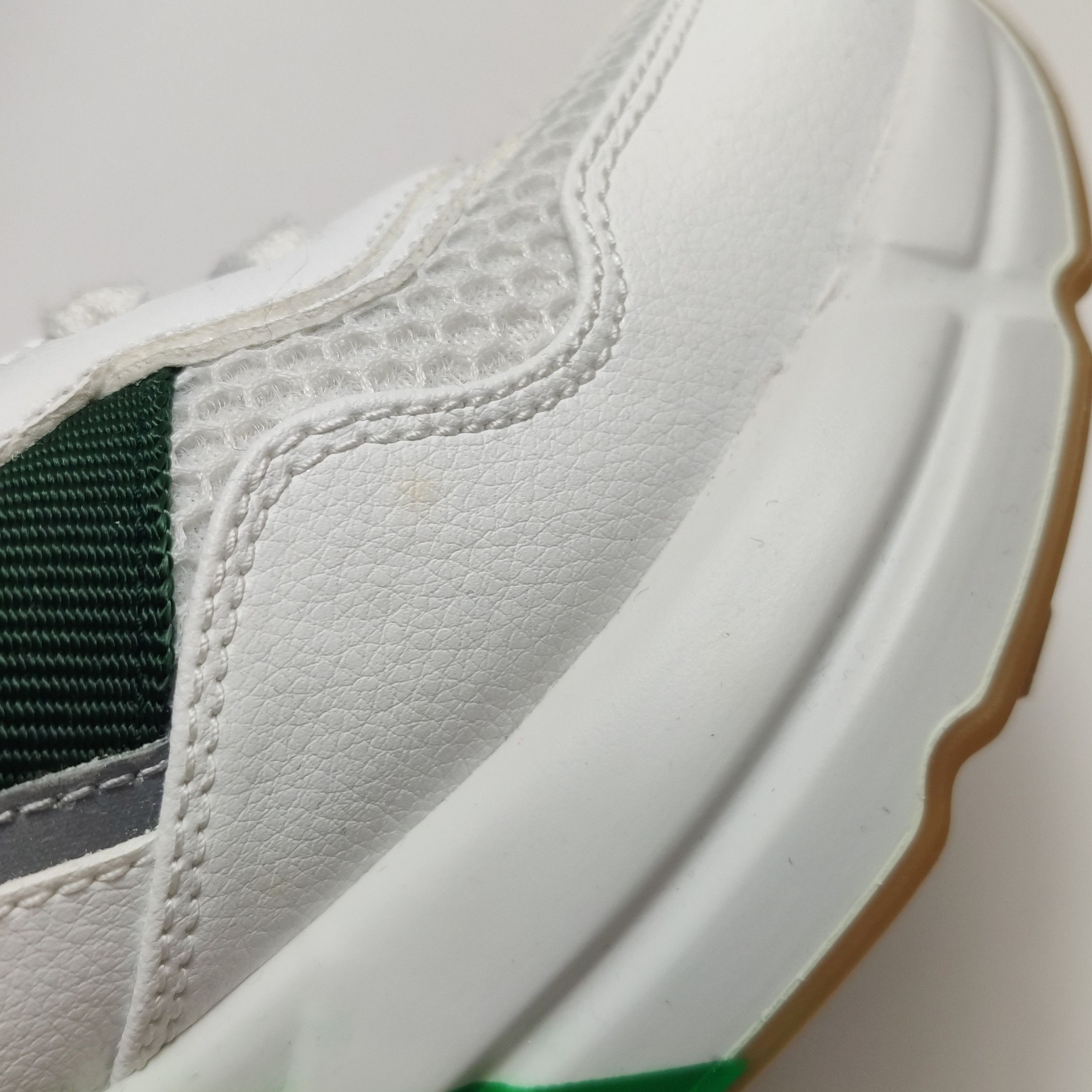Gucci Gucci Women 6 Lowtop Sneakers Size US 6 / IT 36 - 7 Thumbnail