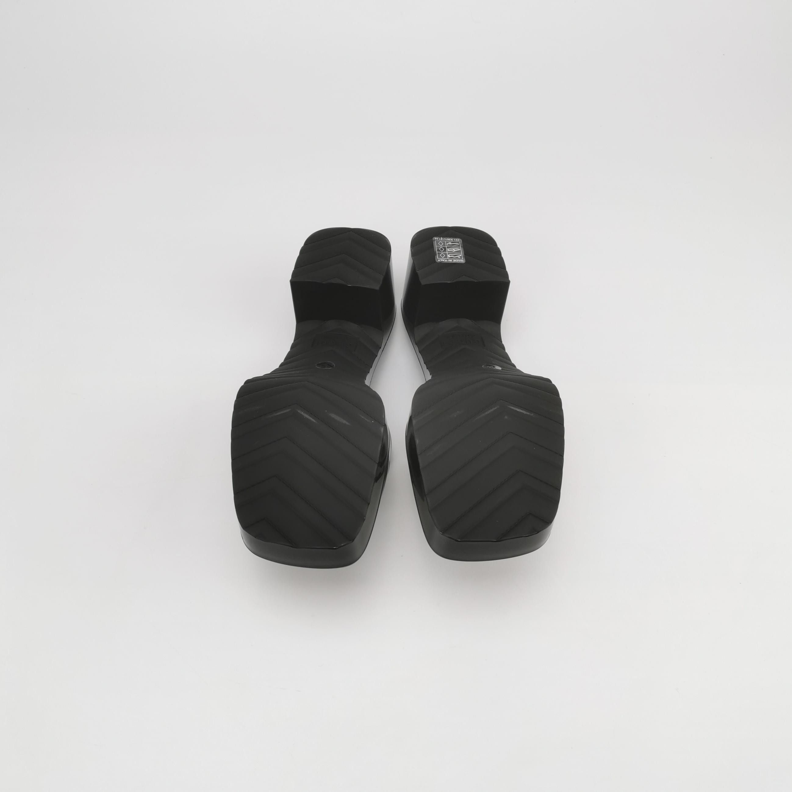 Gucci Gucci Women 8 Sandals Size US 8 / IT 38 - 5 Thumbnail