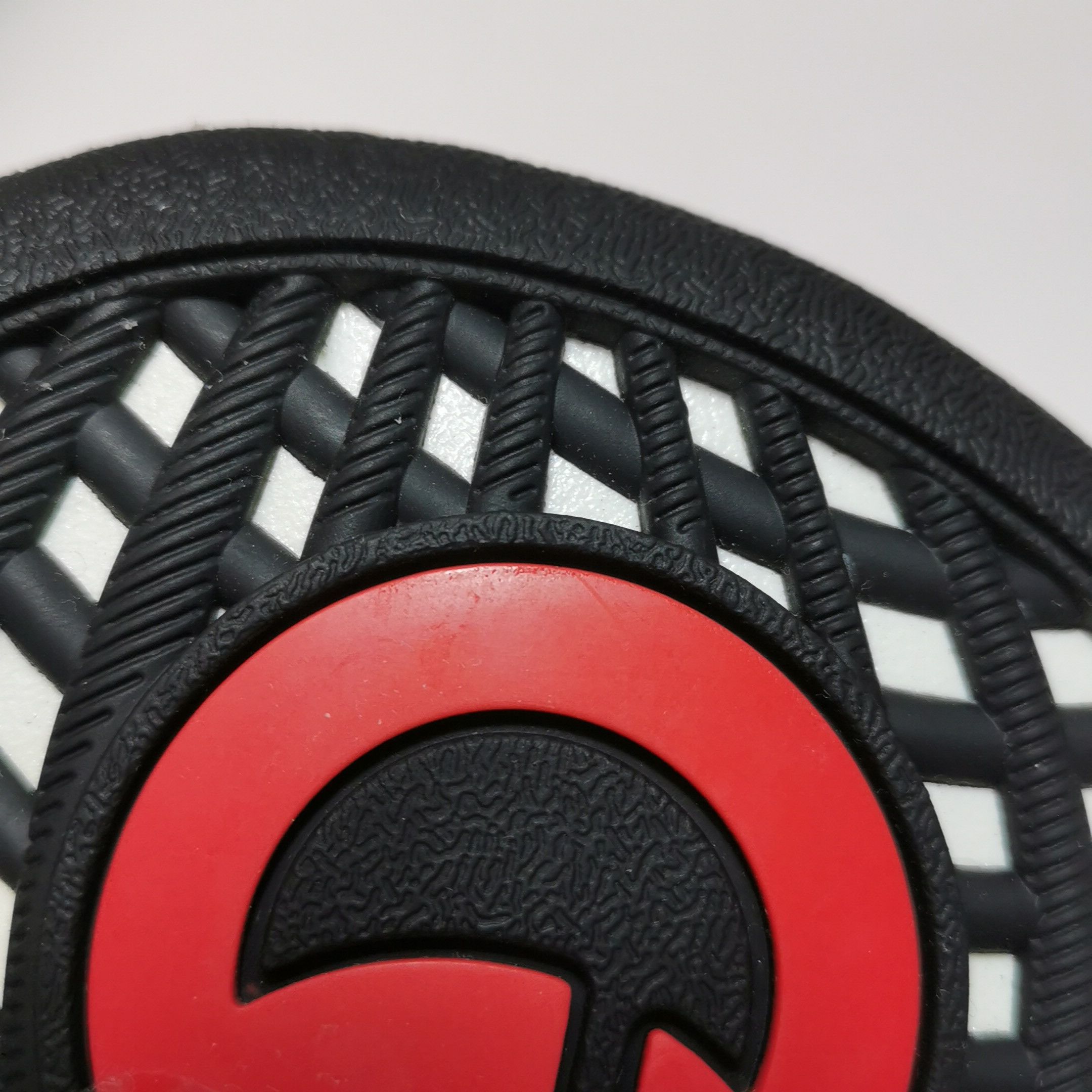 Gucci Gucci Women 5 Lowtop Sneakers Size US 5 / IT 35 - 11 Thumbnail