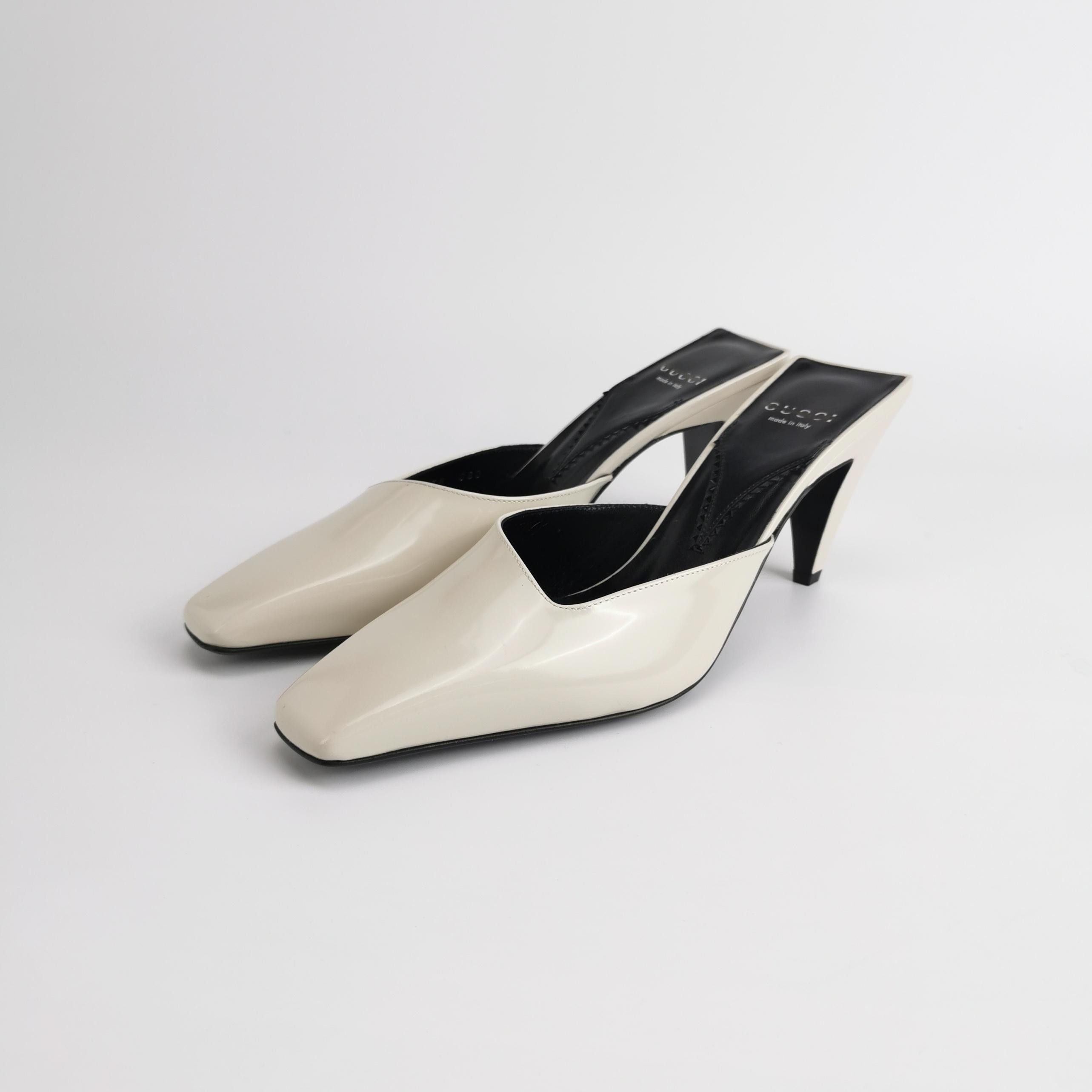 Gucci Gucci Women 8 Sandals Size US 8 / IT 38 - 2 Thumbnail