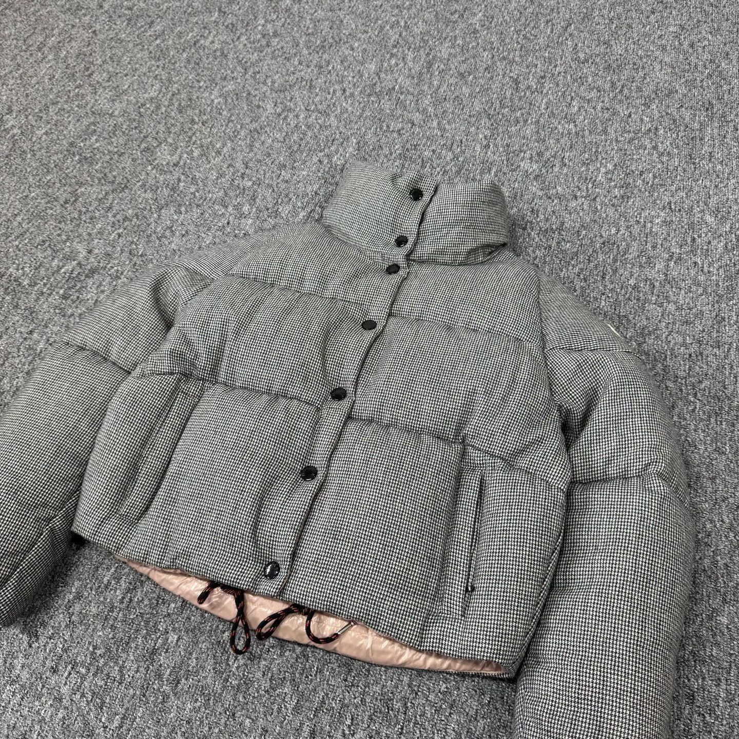 Moncler Moncler Cer Guibbotto Houndstooth Puffer Jacket Size XS / US 0-2 / IT 36-38 - 4 Thumbnail