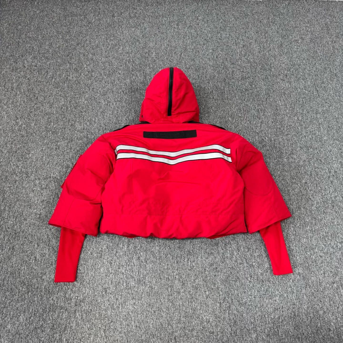 Canada Goose Canada Goose Red Down Jacket XS New Size XS / US 0-2 / IT 36-38 - 2 Thumbnail