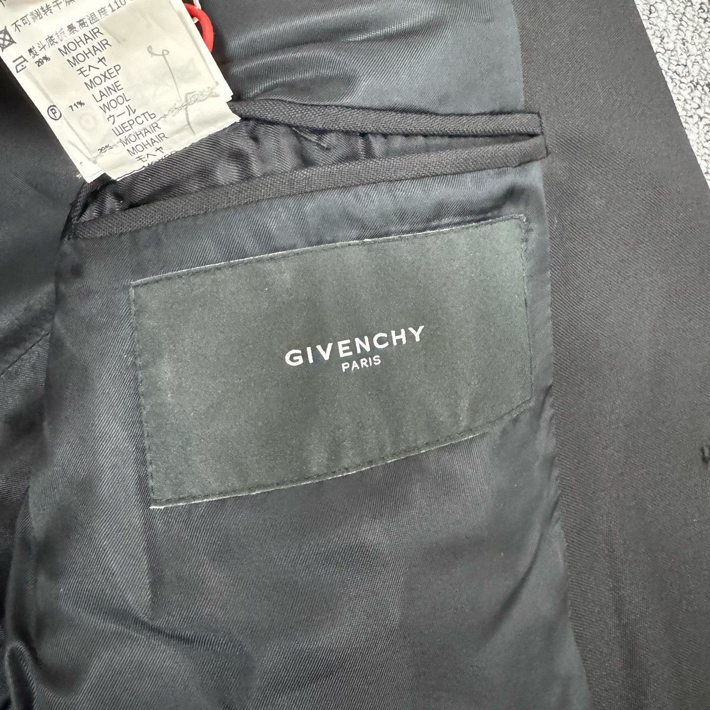 Givenchy Givenchy Wool Blend Blazer Size 52 Size US L / EU 52-54 / 3 - 5 Thumbnail