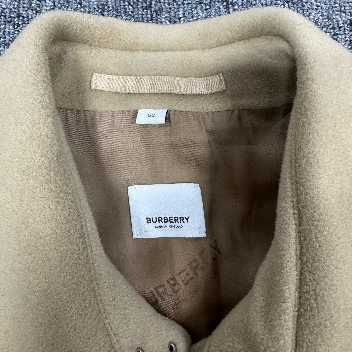 Burberry Burberry Lapel Belt Double-Breasted Wool Coat Size US L / EU 52-54 / 3 - 5 Thumbnail