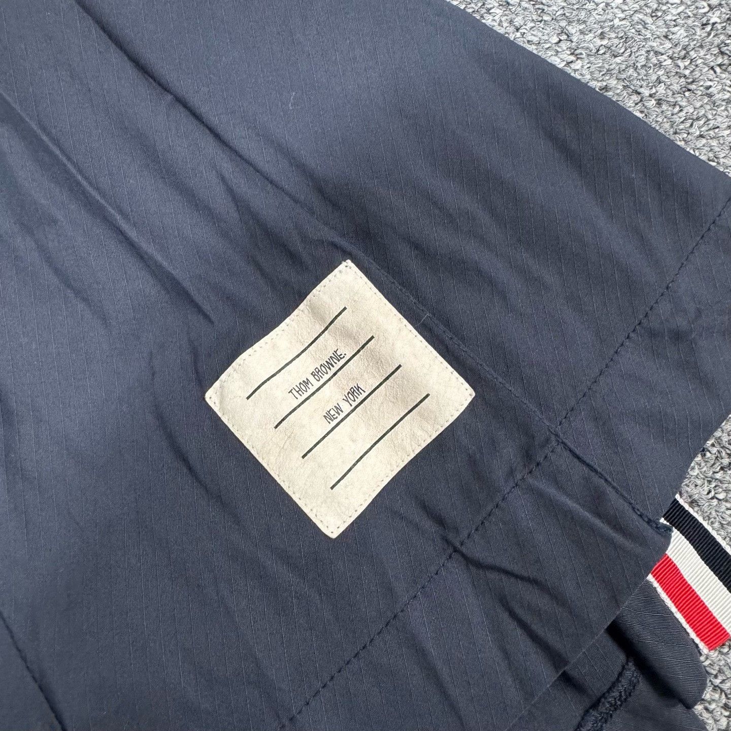 Thom Browne Thom Browne Classic 4-Stripe Pleated Skirt Size 42" / US 20 - 4 Thumbnail