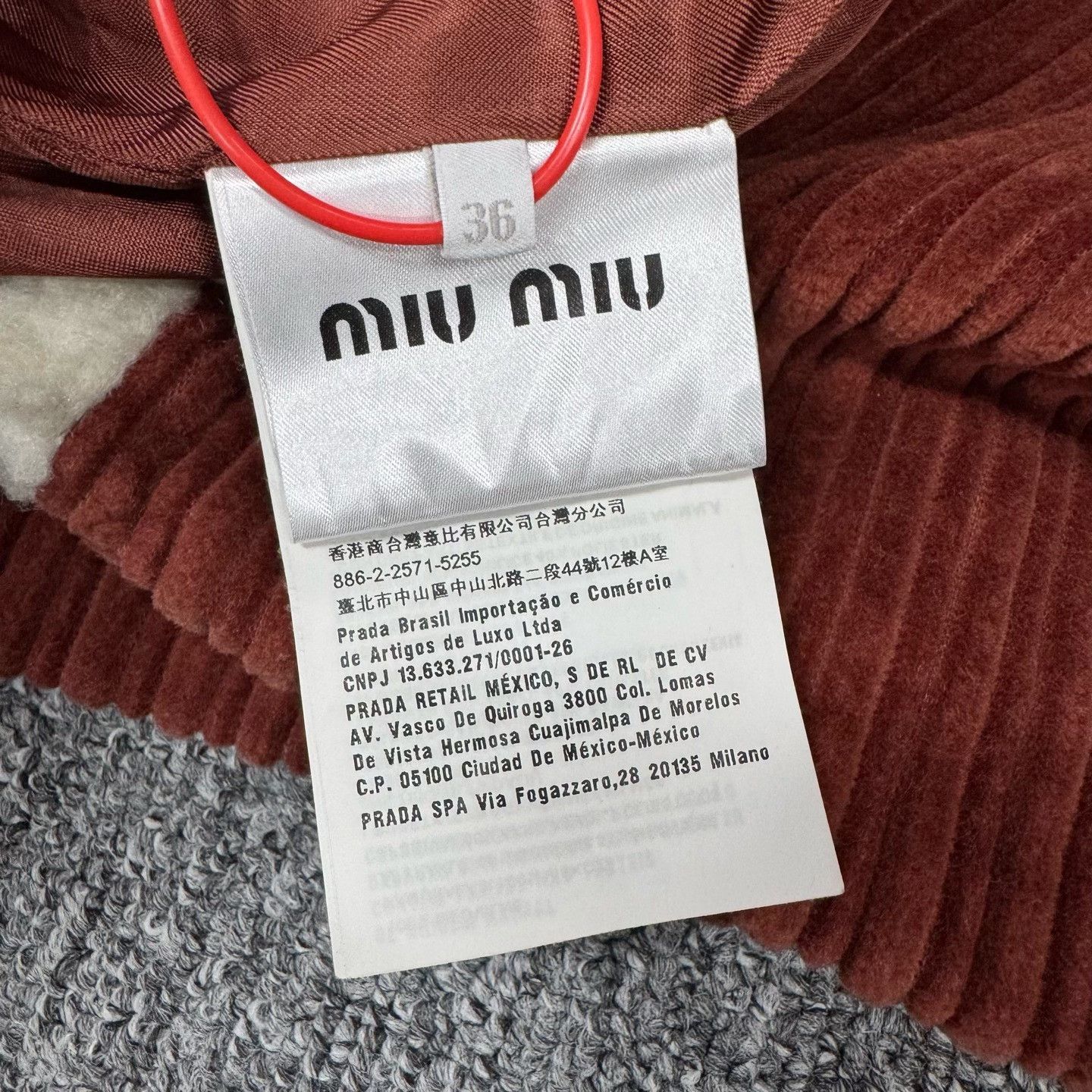 Miu Miu Miumiu Corduroy Curly Fur Collar Coat Size XS / US 0-2 / IT 36-38 - 6 Thumbnail