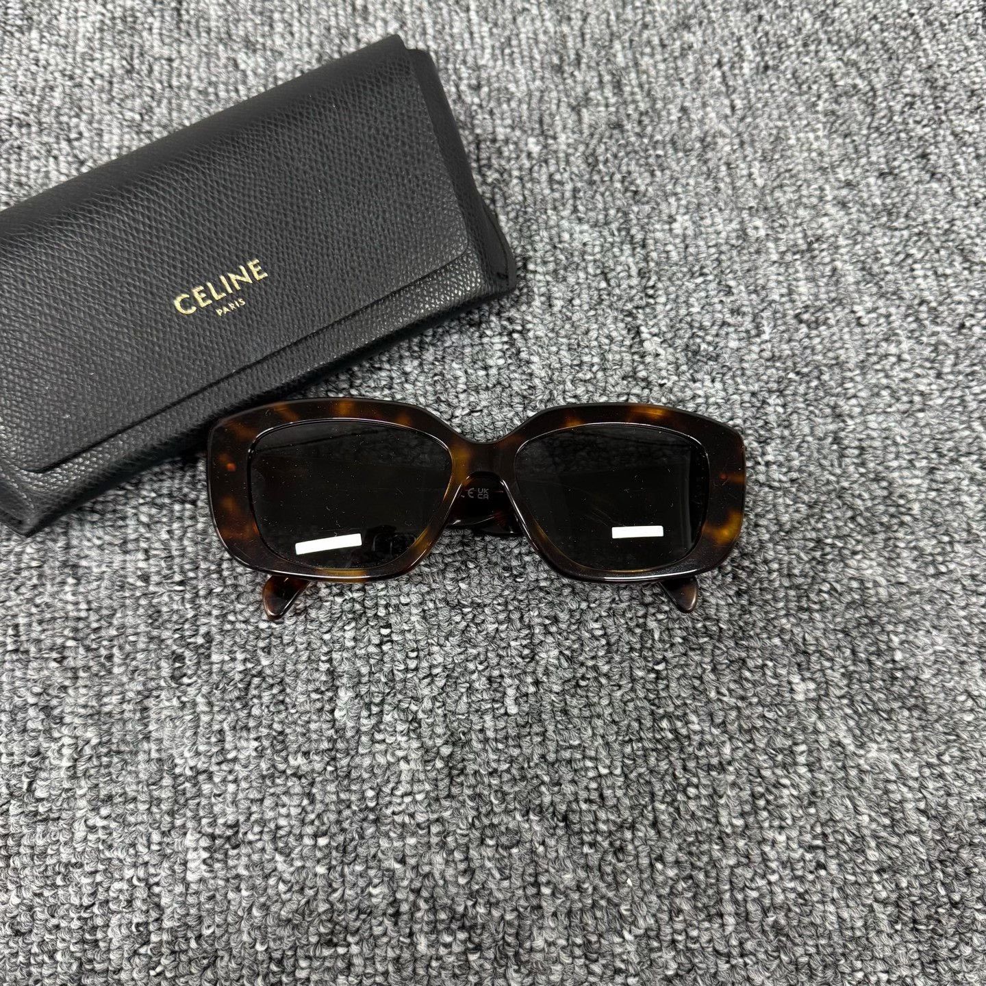 Celine Celine Tortoise Shell Triomphe Sunglasses Size ONE SIZE - 2 Thumbnail
