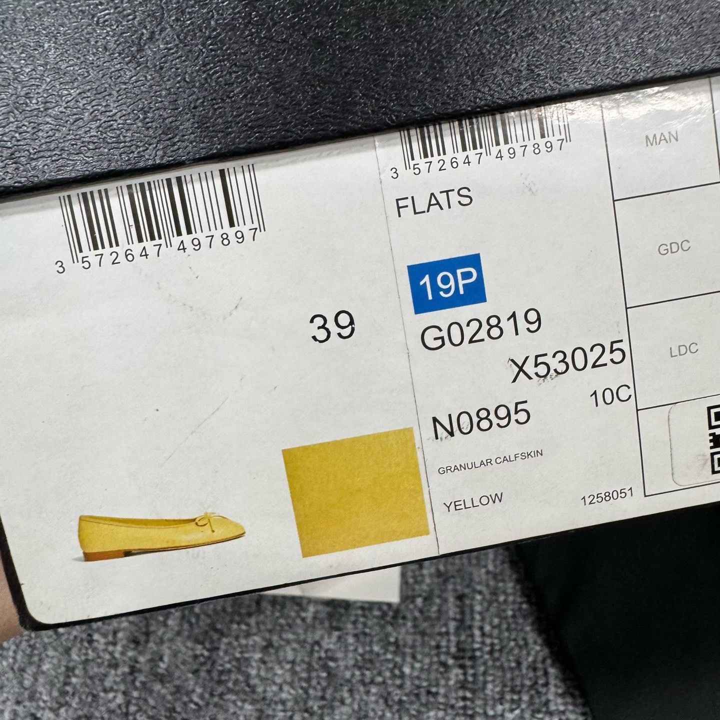 Chanel Chanel Yellow Round-Toe Bow Flat Ballet Shoes Size US 8 / IT 38 - 9 Thumbnail