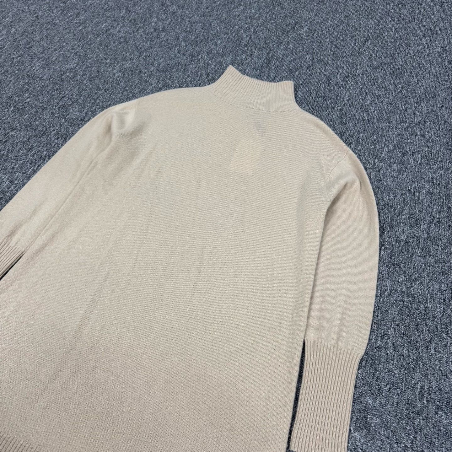 Max Mara MaxMara Beige Turtleneck Wool Knit Dress S Size S / US 4 / IT 40 - 4 Thumbnail