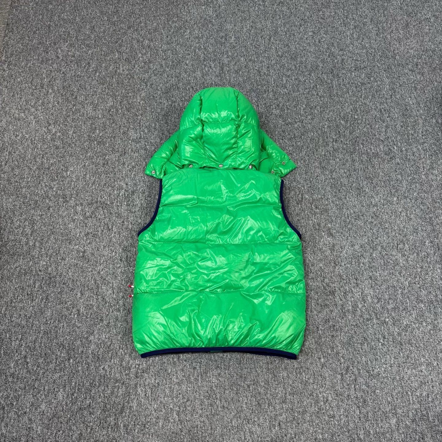 Moncler Moncler LORENT Green Down Vest Size 3 Size US L / EU 52-54 / 3 - 2 Thumbnail