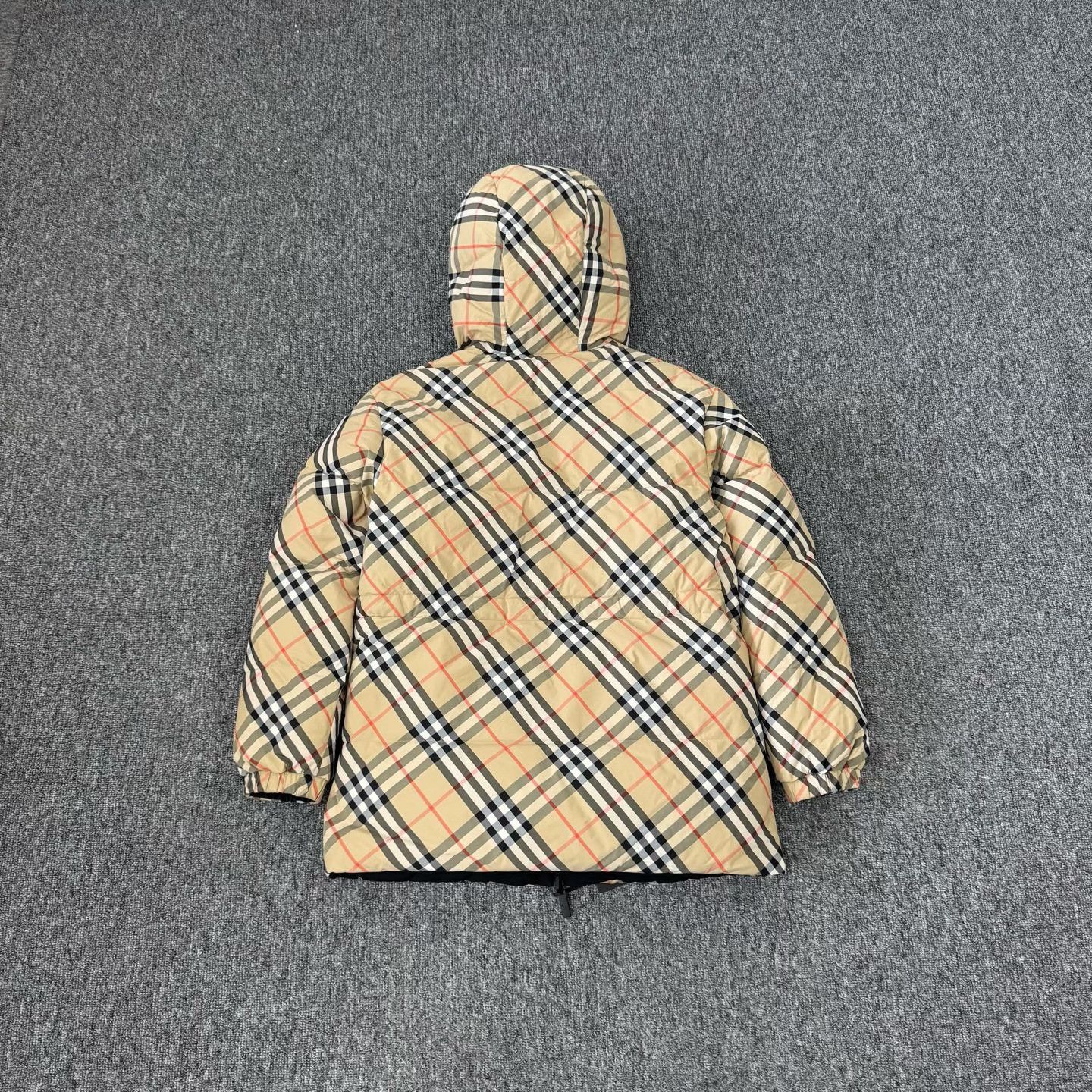 Burberry Burberry New Double-Sided Down Jacket S Size US S / EU 44-46 / 1 - 2 Thumbnail