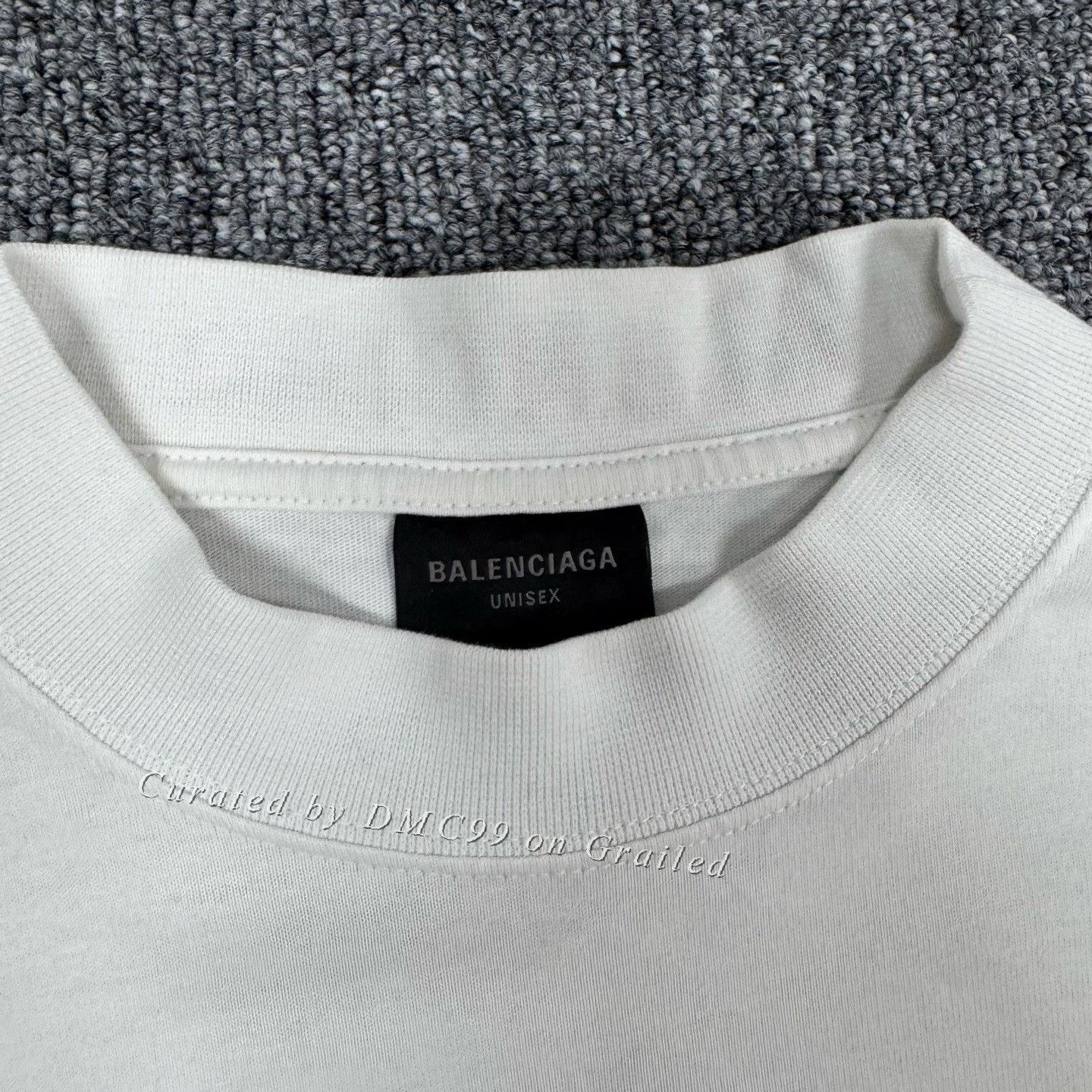 Balenciaga Balenciaga Heart Print Oversized Short-Sleeve Top XS Size XS / US 0-2 / IT 36-38 - 4 Thumbnail