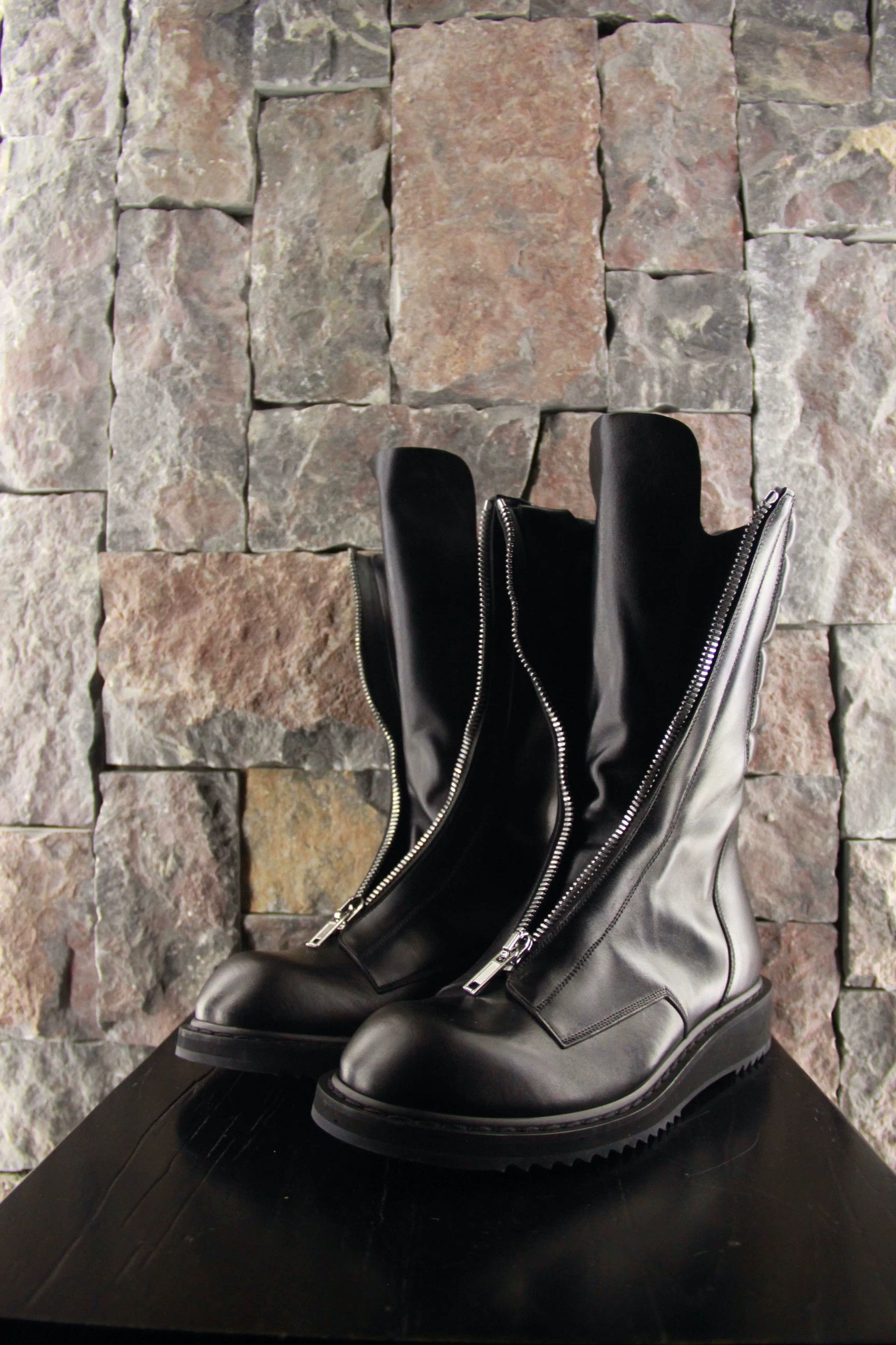 Rick Owens Rick Owens Black Hitop Sneakers Men 9 Size US 9 / EU 42 - 4 Thumbnail