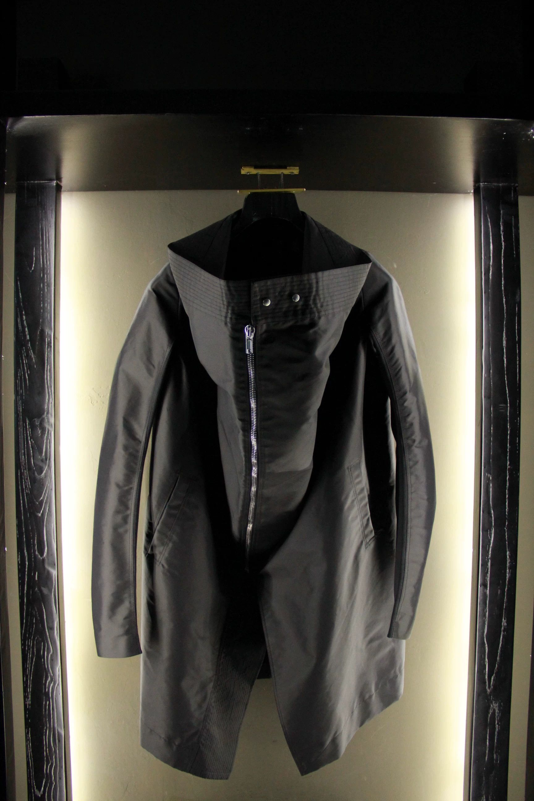 Rick Owens Rick Owens Black Heavy Coats Men xxs Size US XXS / EU 40 - 2 Thumbnail