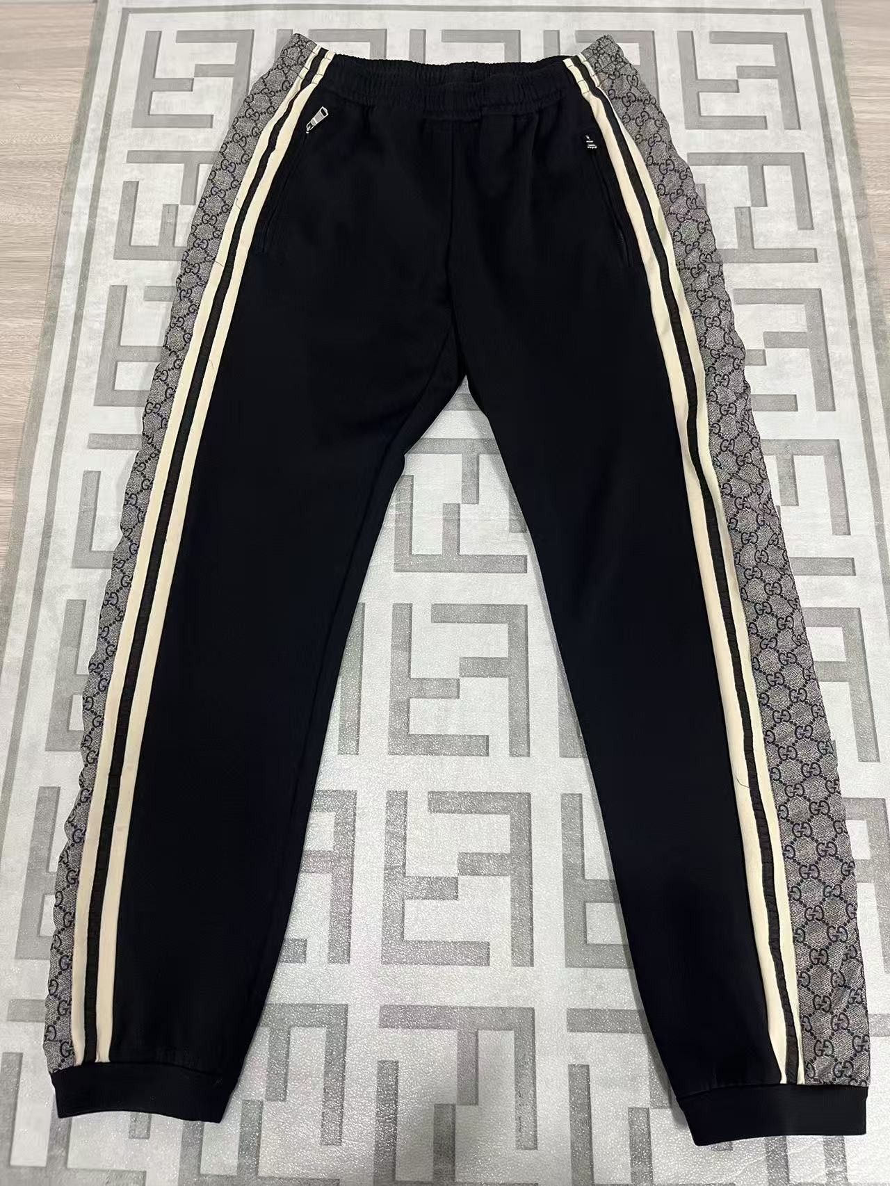 Gucci Gucci GG Technical Jersey Joggers Size S Size US 30 / EU 46 - 2 Thumbnail