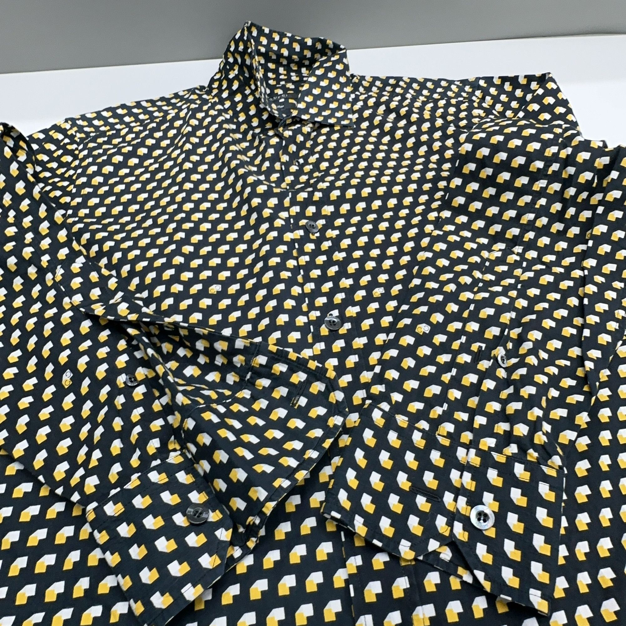 Gucci Gucci Geometric Print Shirt Size M Size US XXS / EU 40 - 11 Thumbnail