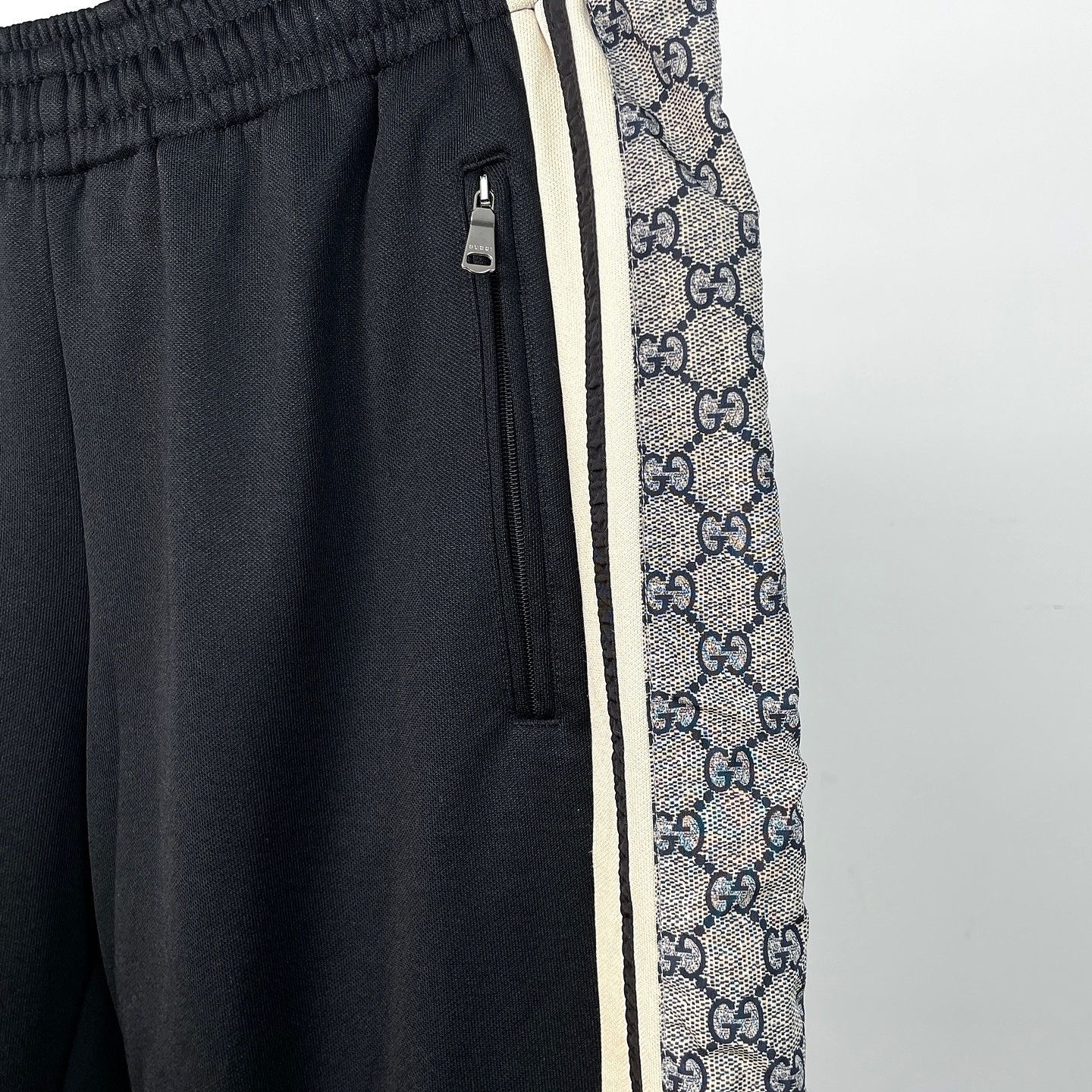 Gucci Gucci GG Monogram Stripe Joggers Size M Size US 32 / EU 48 - 5 Thumbnail