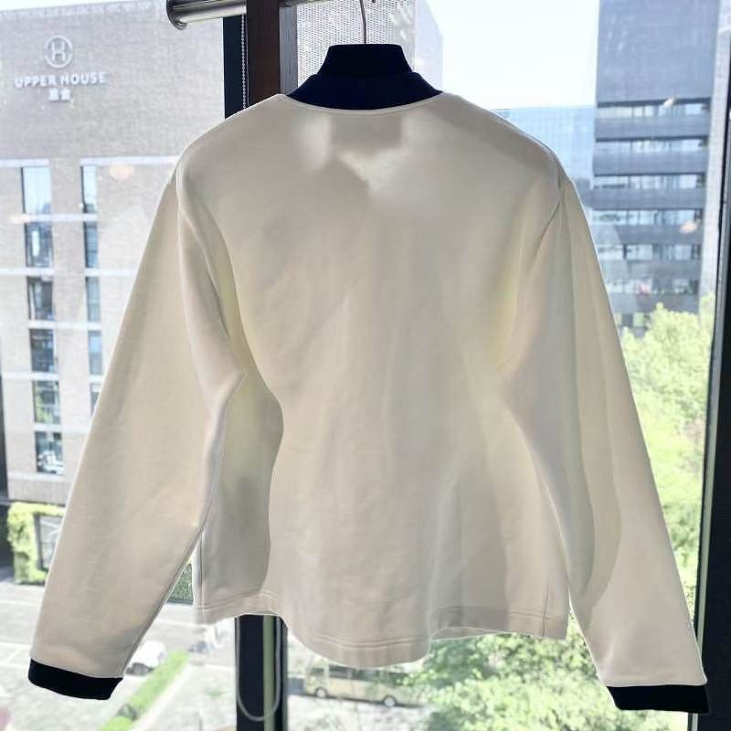 Gucci Gucci Floral Sequin Cardigan Size S Size S / US 4 / IT 40 - 2 Thumbnail