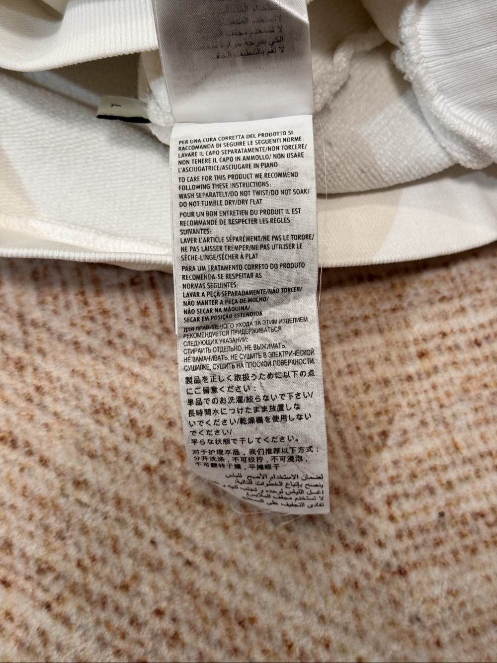 Gucci Gucci City Print Sweatshirt Size L Size US L / EU 52-54 / 3 - 4 Thumbnail