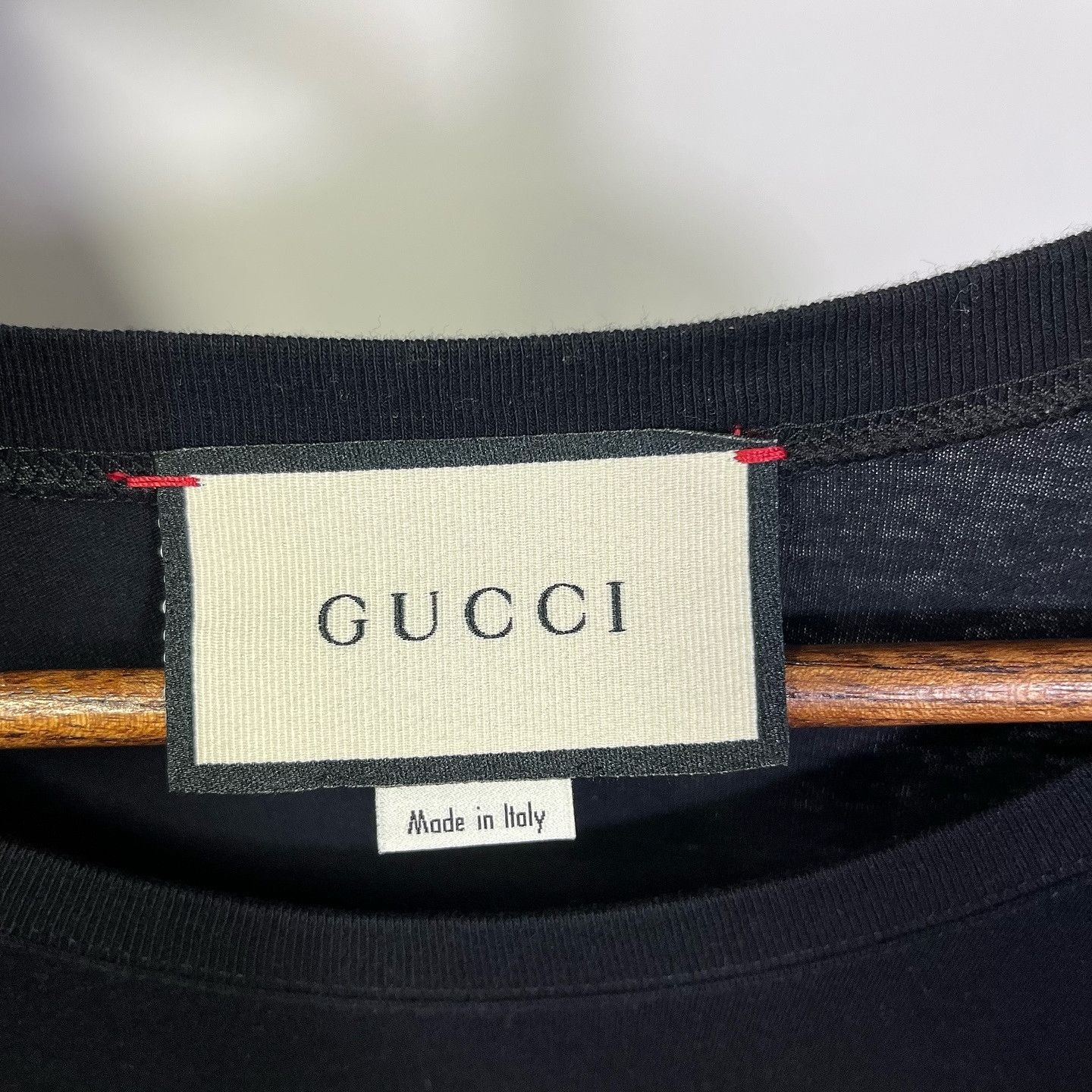 Gucci Gucci Heart Sequin T-Shirt Size XS Size XS / US 0-2 / IT 36-38 - 3 Thumbnail
