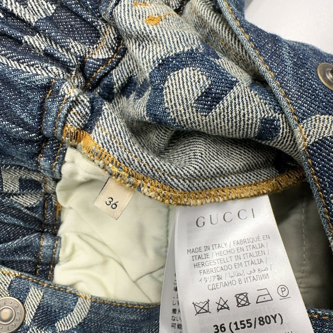 Gucci Gucci Monogram Denim Jumpsuit Size 36 Size 25" / US 0 / IT 36 - 4 Thumbnail