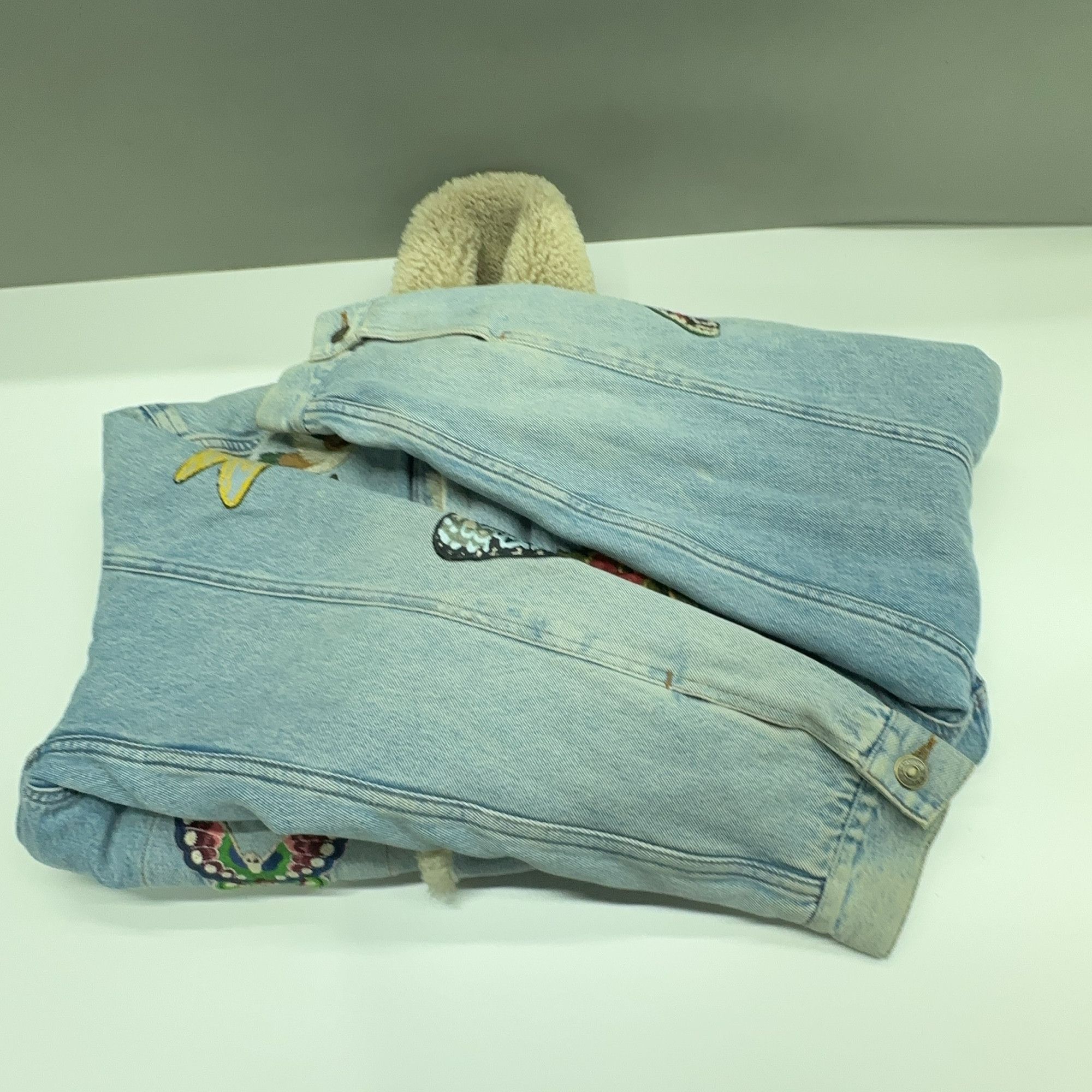 Gucci Gucci Embroidered Shearling Denim Jacket Size 44 Size US S / EU 44-46 / 1 - 11 Thumbnail