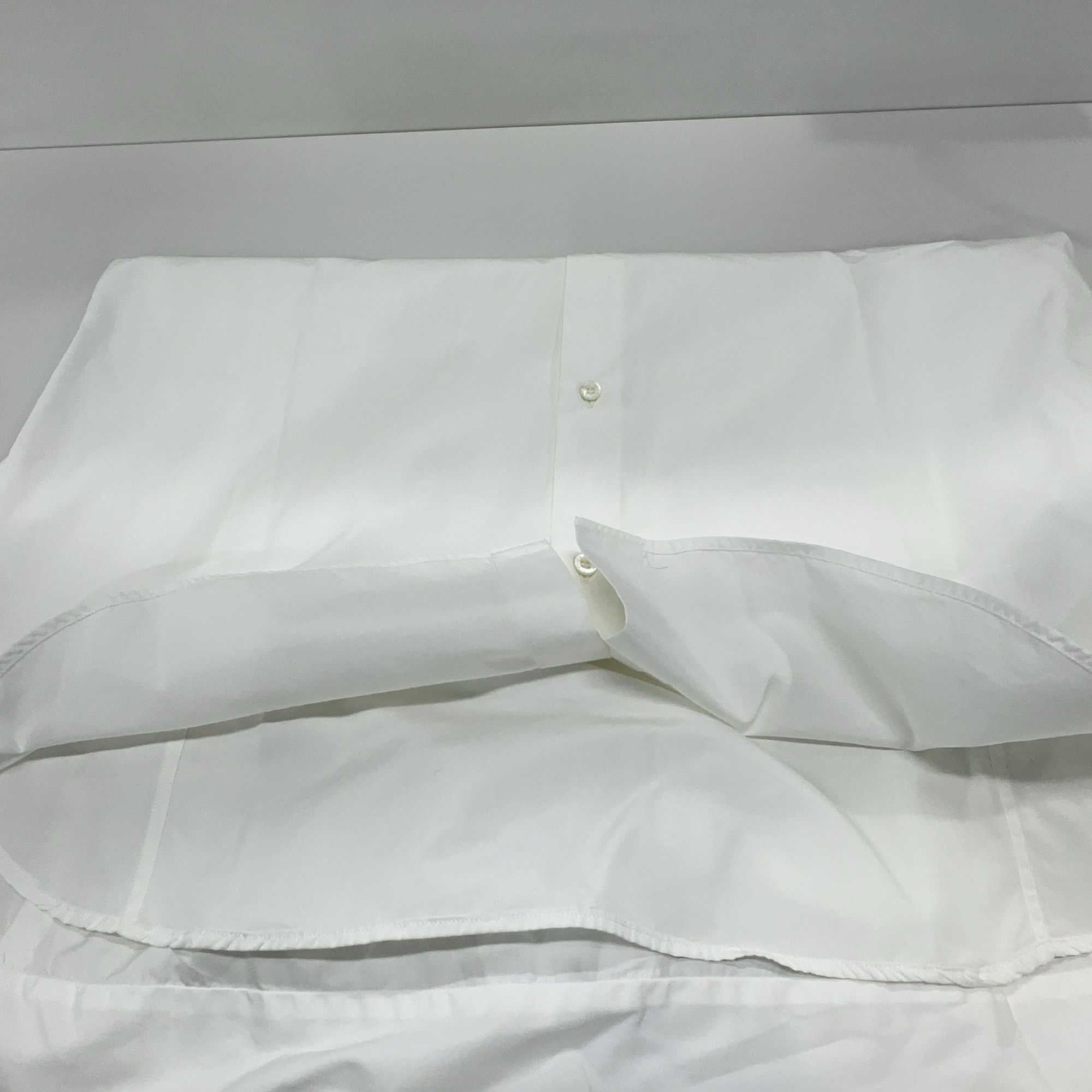 Gucci Gucci Solid Long Sleeve Button Up Shirt Size L Size US L / EU 52-54 / 3 - 9 Thumbnail
