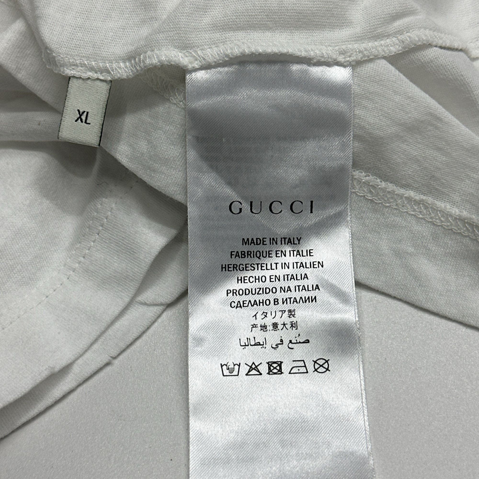 Gucci Gucci Logo Graphic T-Shirt Size XL Size US XL / EU 56 / 4 - 5 Thumbnail