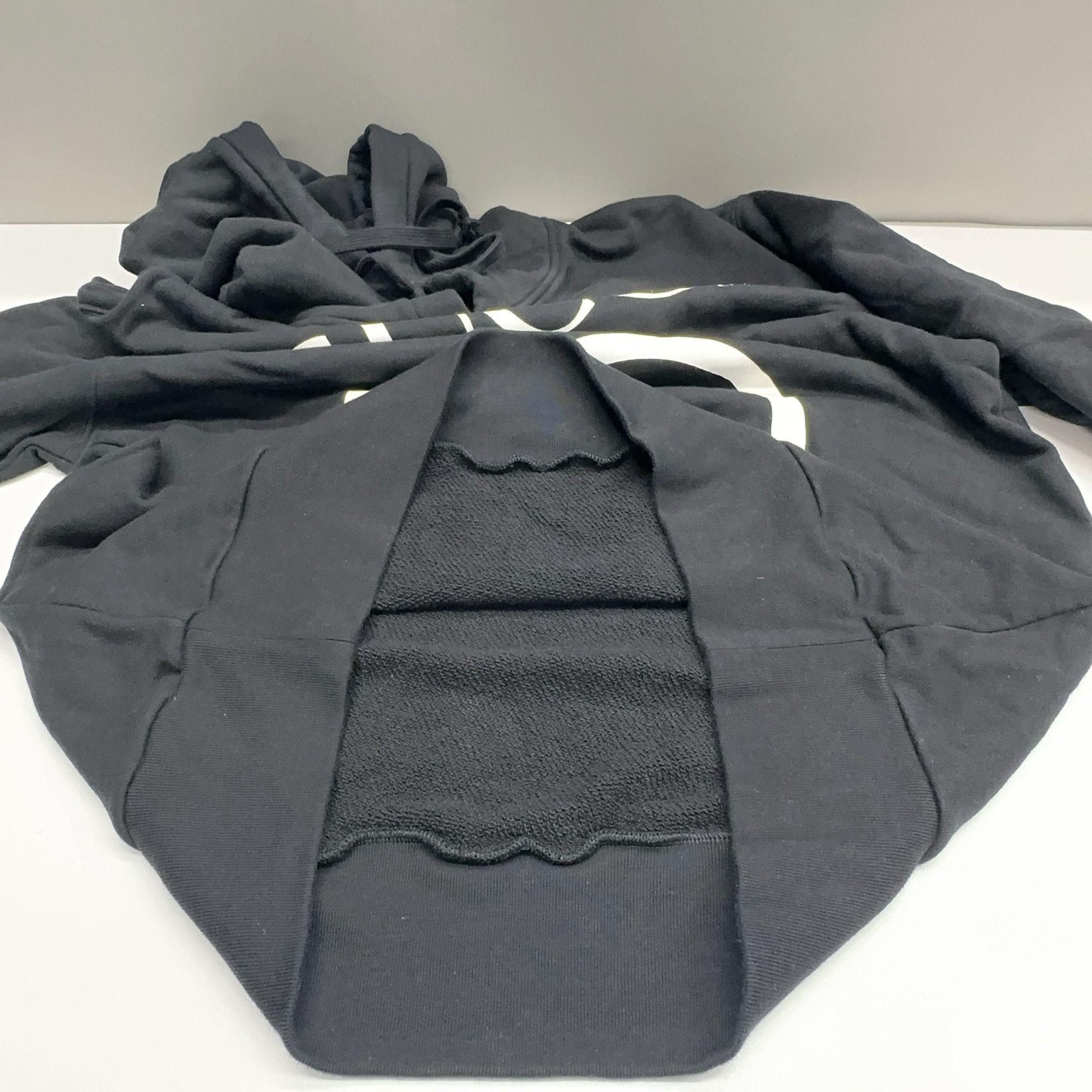 Gucci Gucci Logo Hoodie Size M Size US M / EU 48-50 / 2 - 9 Thumbnail