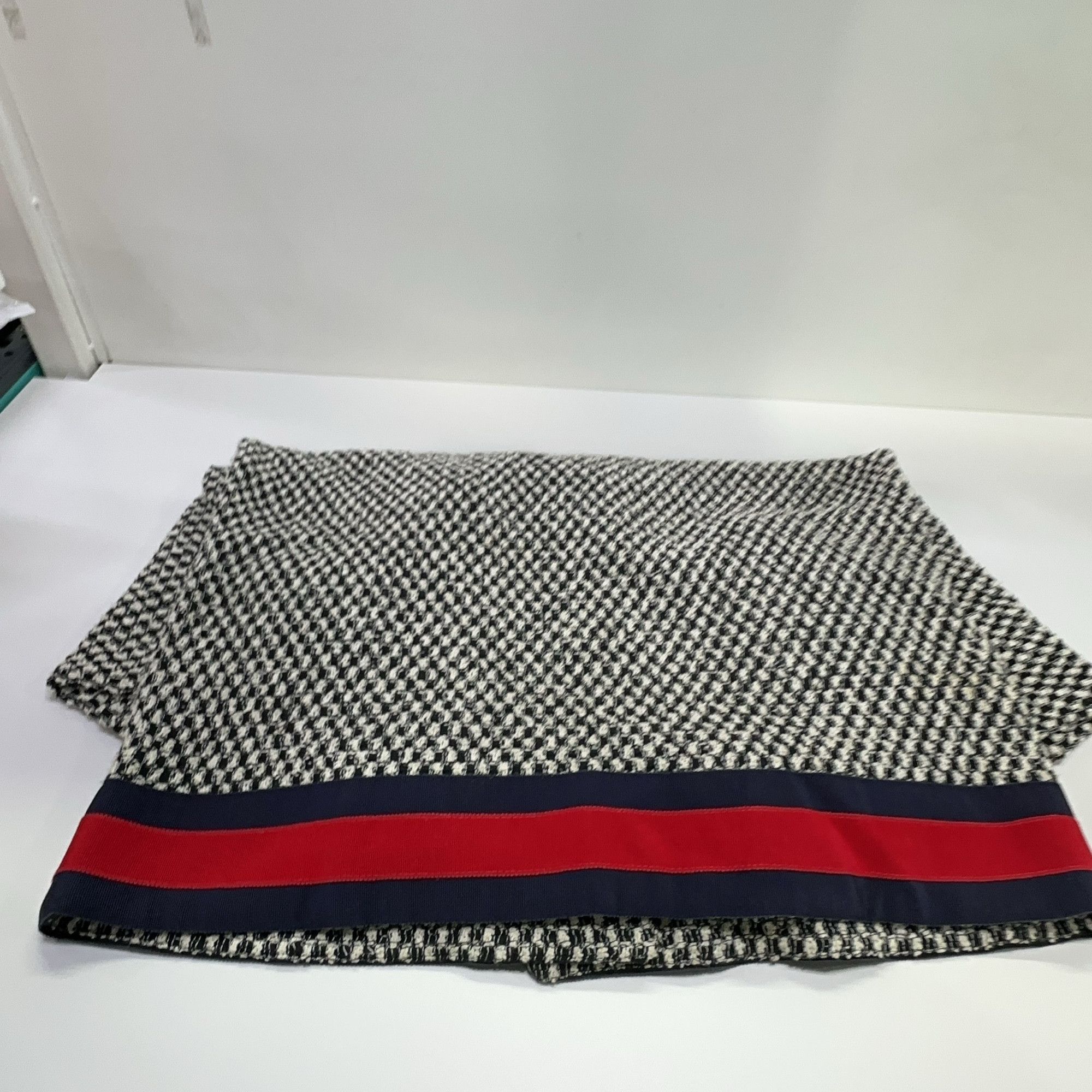 Gucci Gucci Tweed Web Stripe Cardigan Size 36 Size XS / US 0-2 / IT 36-38 - 14 Thumbnail
